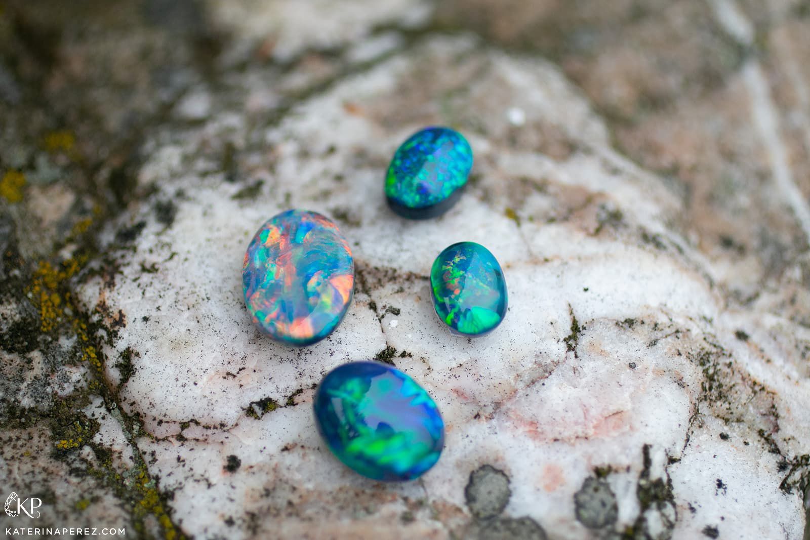  Emil Weis Opals specialises in the finest and rarest opals from Australia and Mexico
