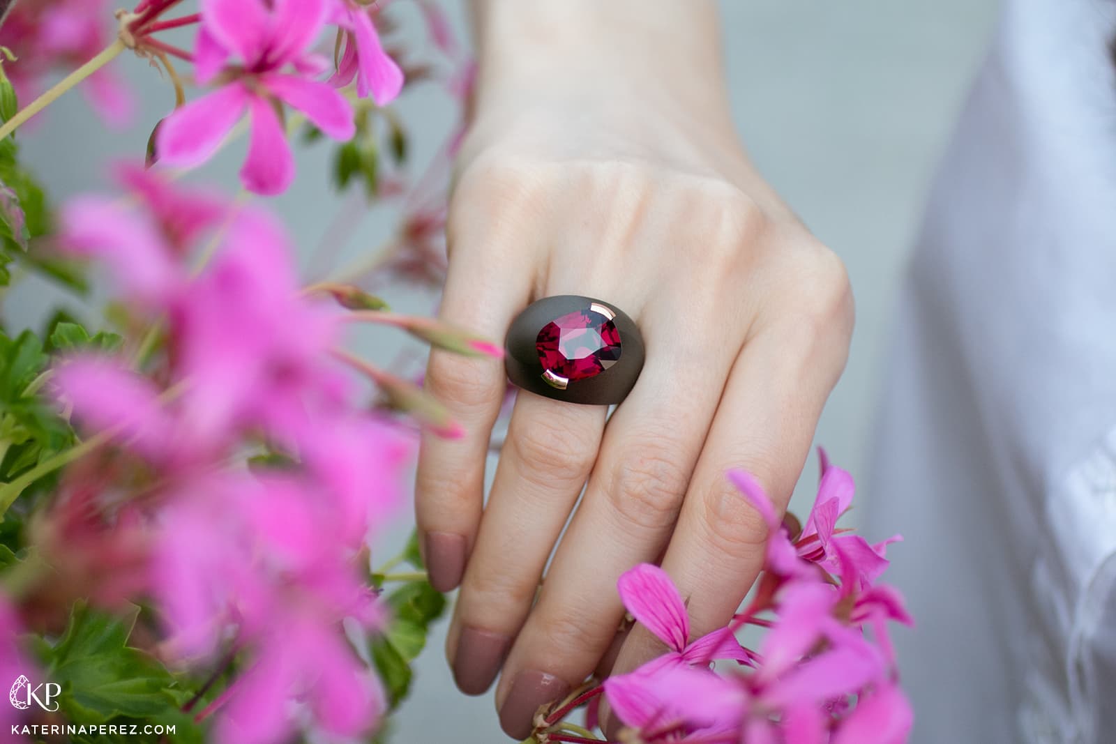  Philippe Guilhem bronze, gold and coloured gemstone ring from the Mashandy Collection