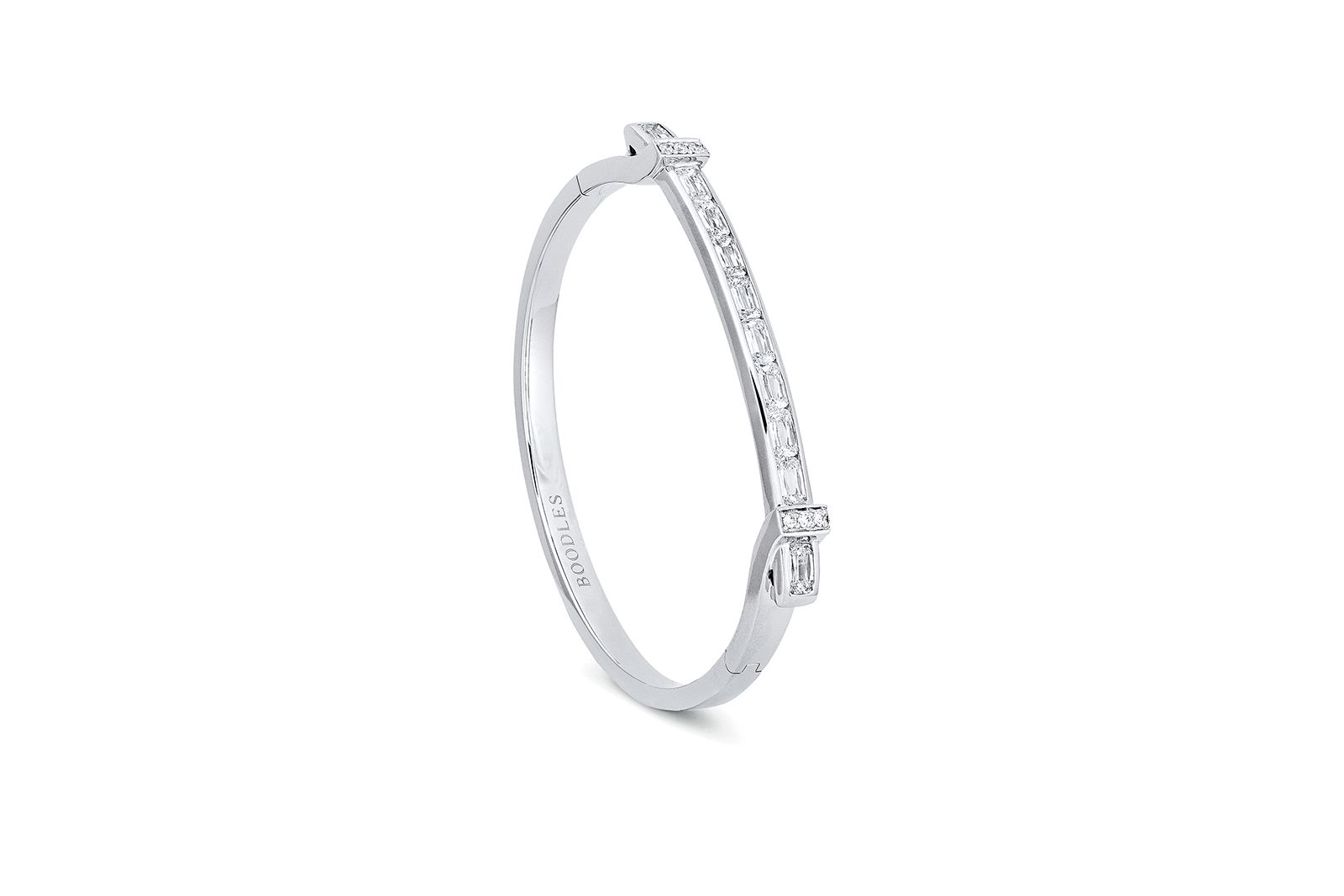  Boodles Trapeze bracelet with Ashoka diamonds set in platinum 