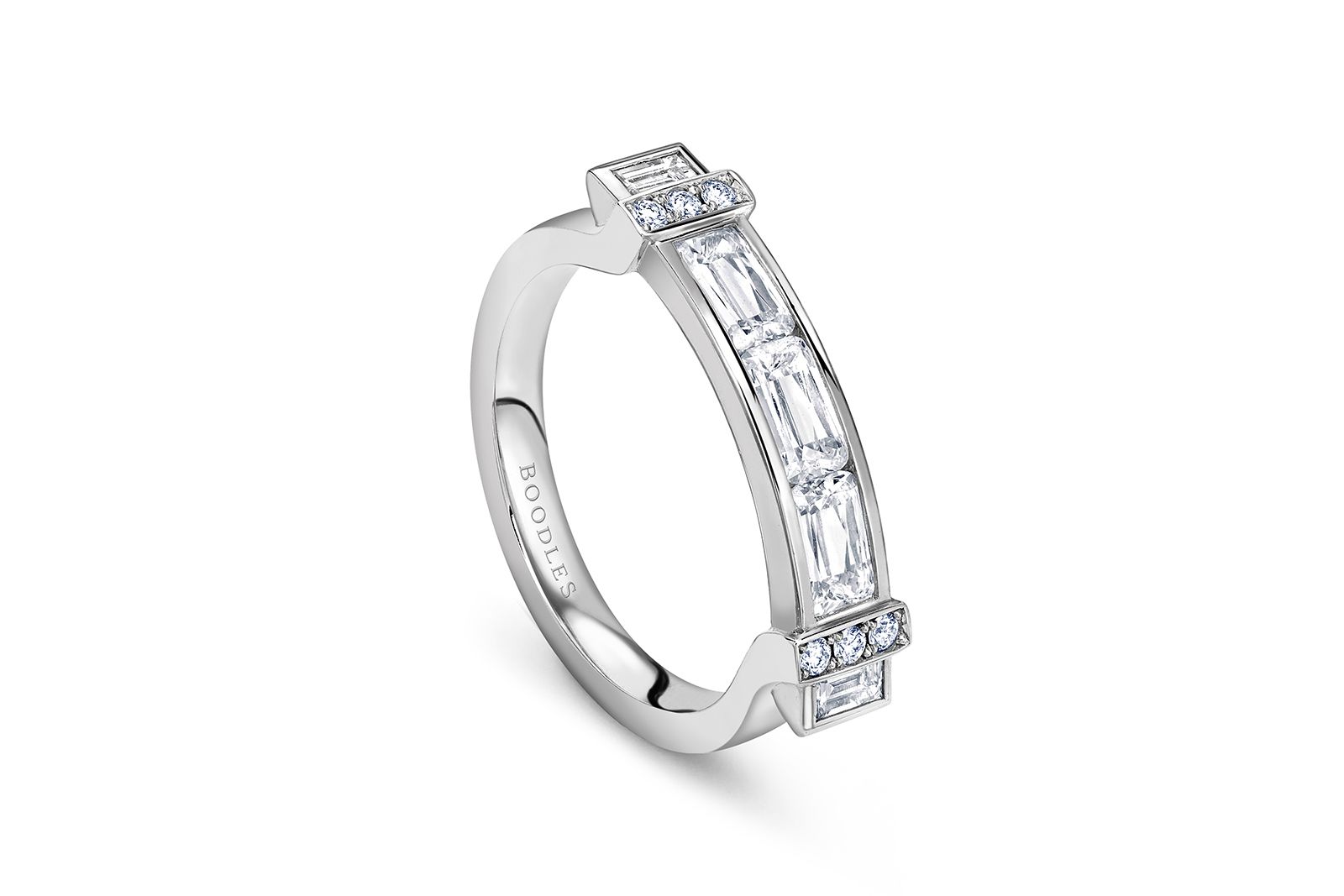  Boodles Trapeze ring with Ashoka diamonds set in platinum 
