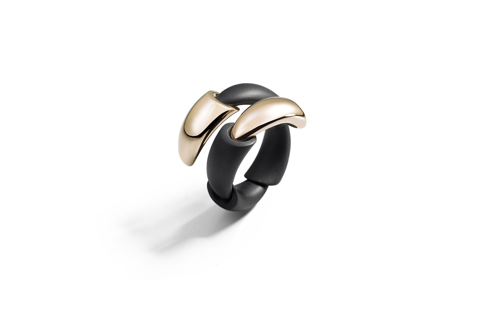  Vhernier Calla ring in matte black titanium with gold 