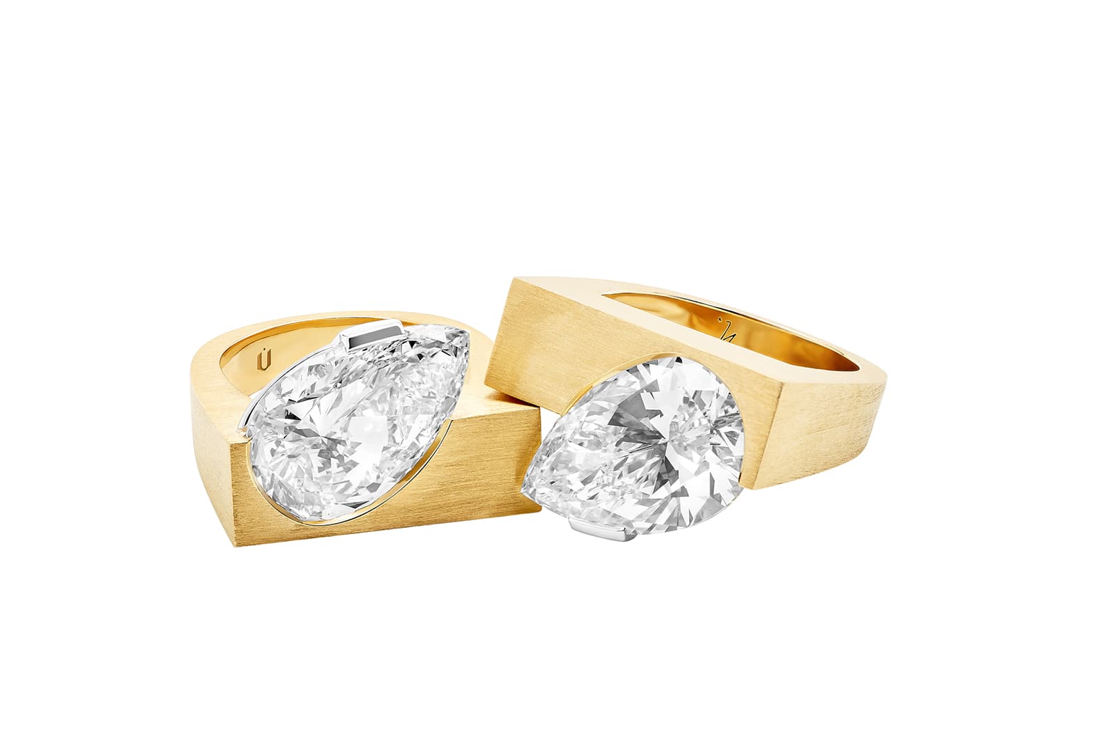  Nuun Jewels Pear rings in 18k yellow gold with a 9.03ct pear-shaped diamond in each, which are designed to be worn alone or together 