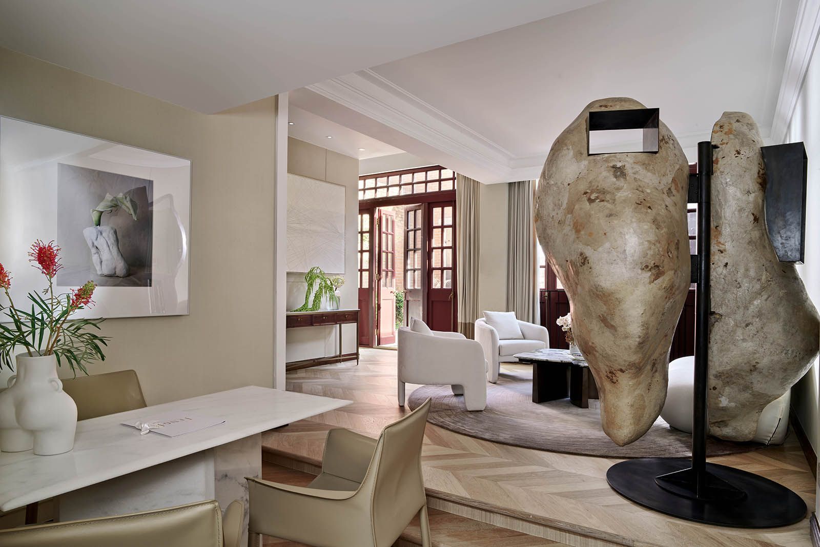  Inside the Maison Feng J in Shanghai 
