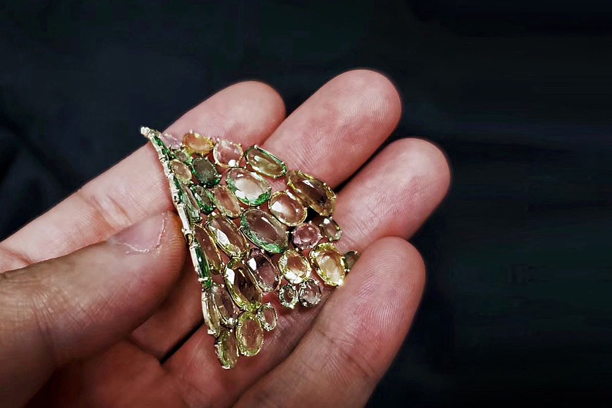  A closer look at the double rose-cut 'Floating Set' gemstones that are a signature of Feng J