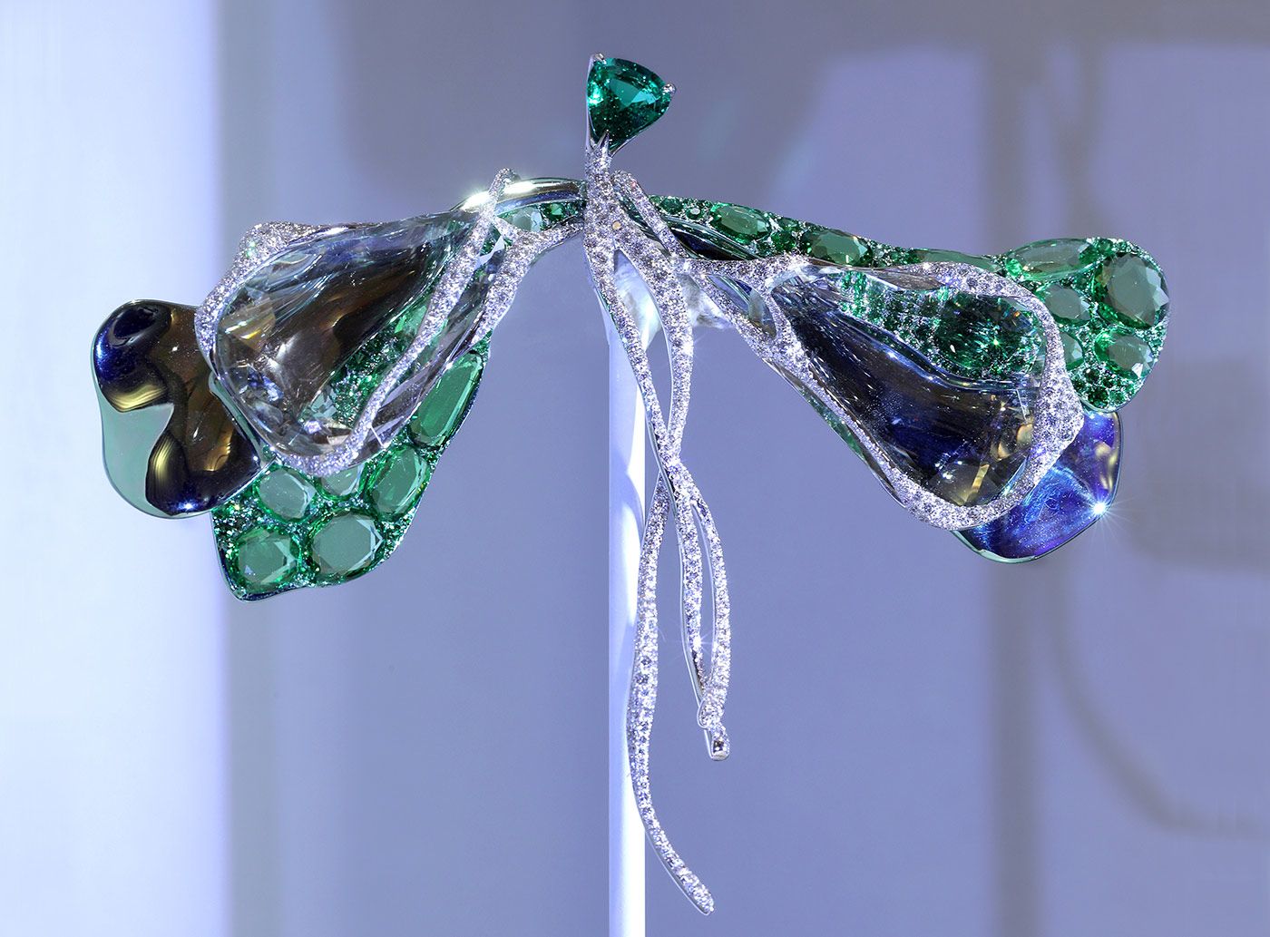  Feng J Dragonfly Diva brooch