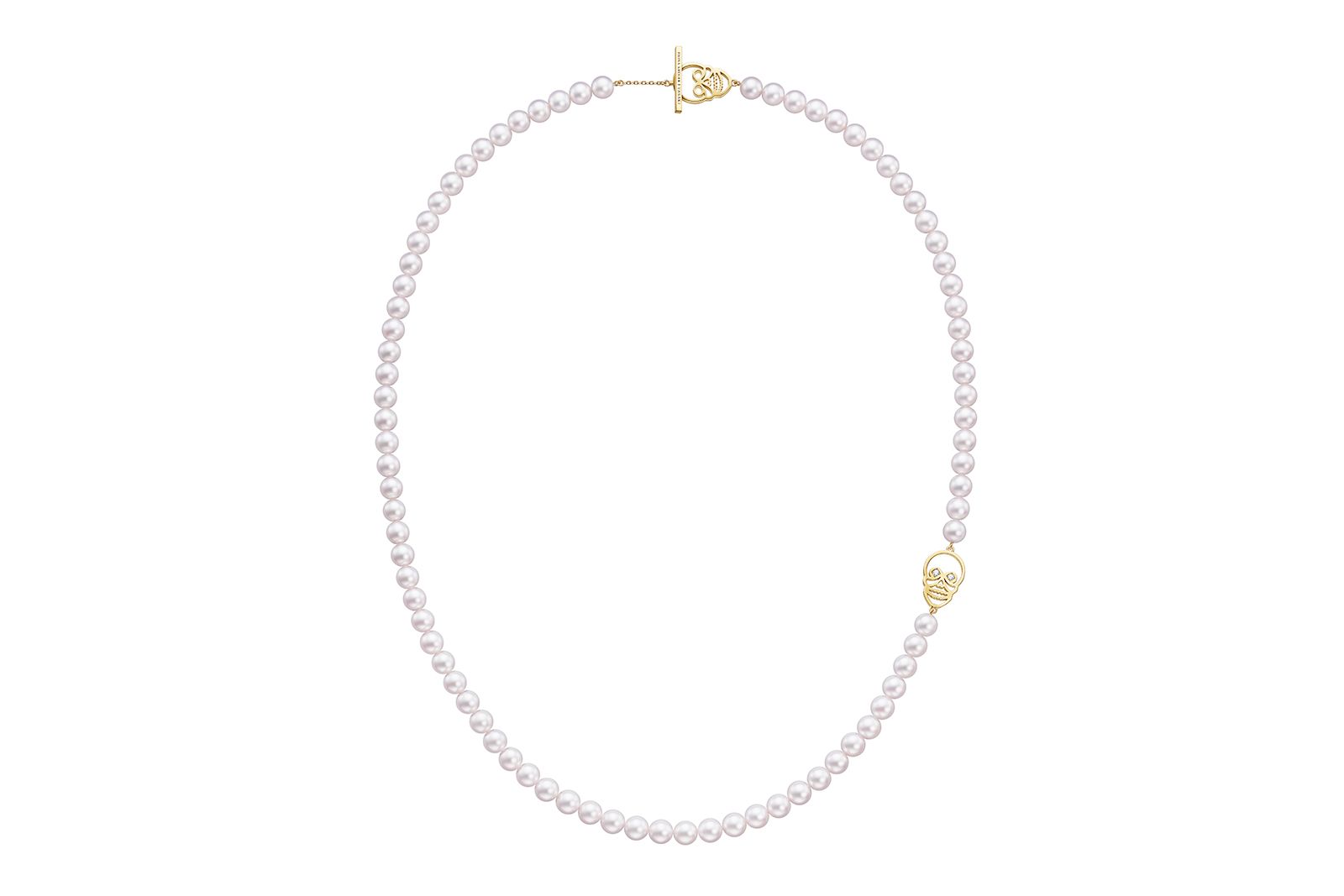 Tasaki x Fiona Krüger Skull necklace with Akoya pearls and diamonds in 18k yellow gold 