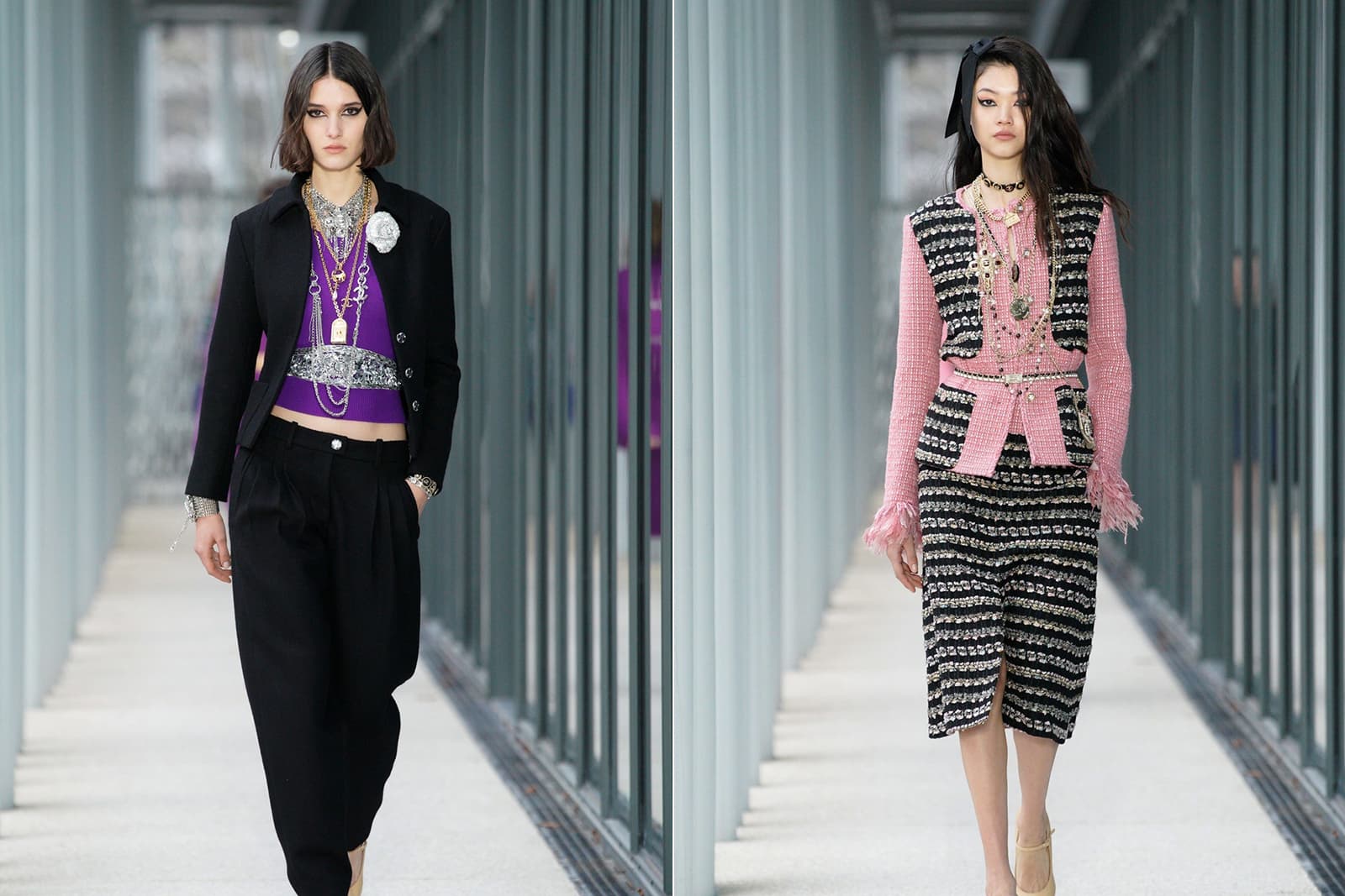  Models wear multiple mixed-metal necklaces at the Chanel SS22 Ready-to-Wear show