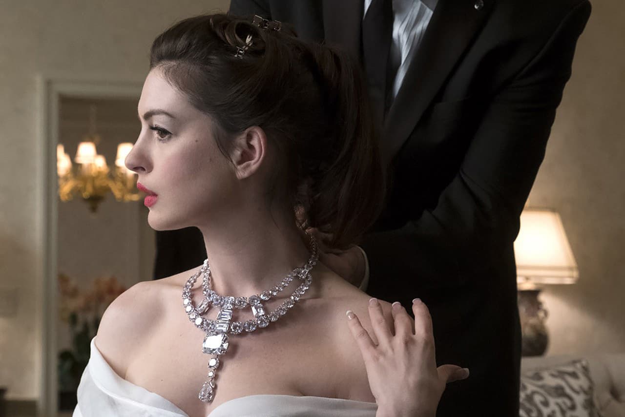  In Ocean's 8, the fictional Cartier 'Toussaint' necklace is based on a 1931 design conceived for the Maharajah of Nawanagar. Courtesy of Warner Bros. Pictures (2018)