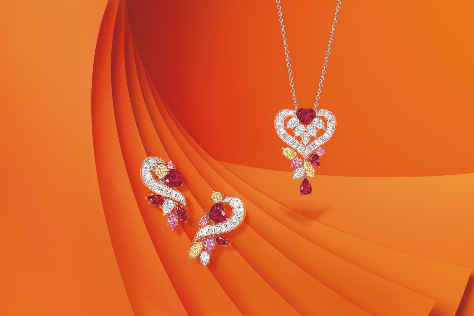  Harry Winston V - Winston Vow Promise pendant and earrings from the LOVE Collection