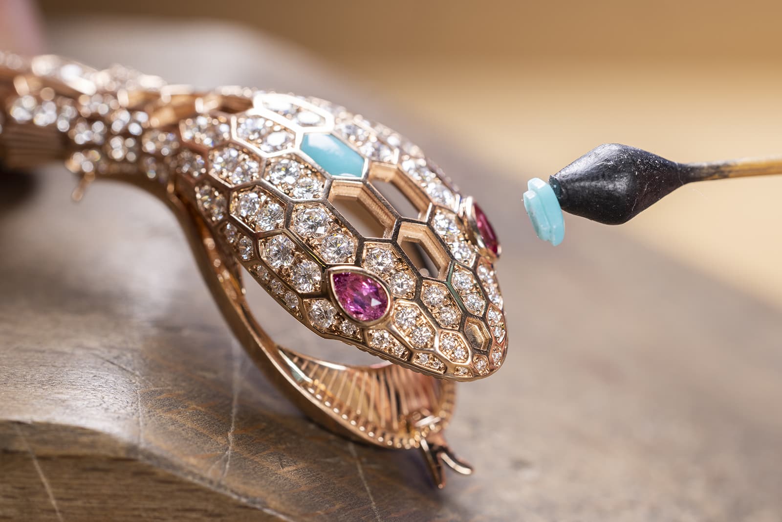 Placing turquoise inserts in one of the new Bulgari Serpenti Misteriosi High Jewellery watches