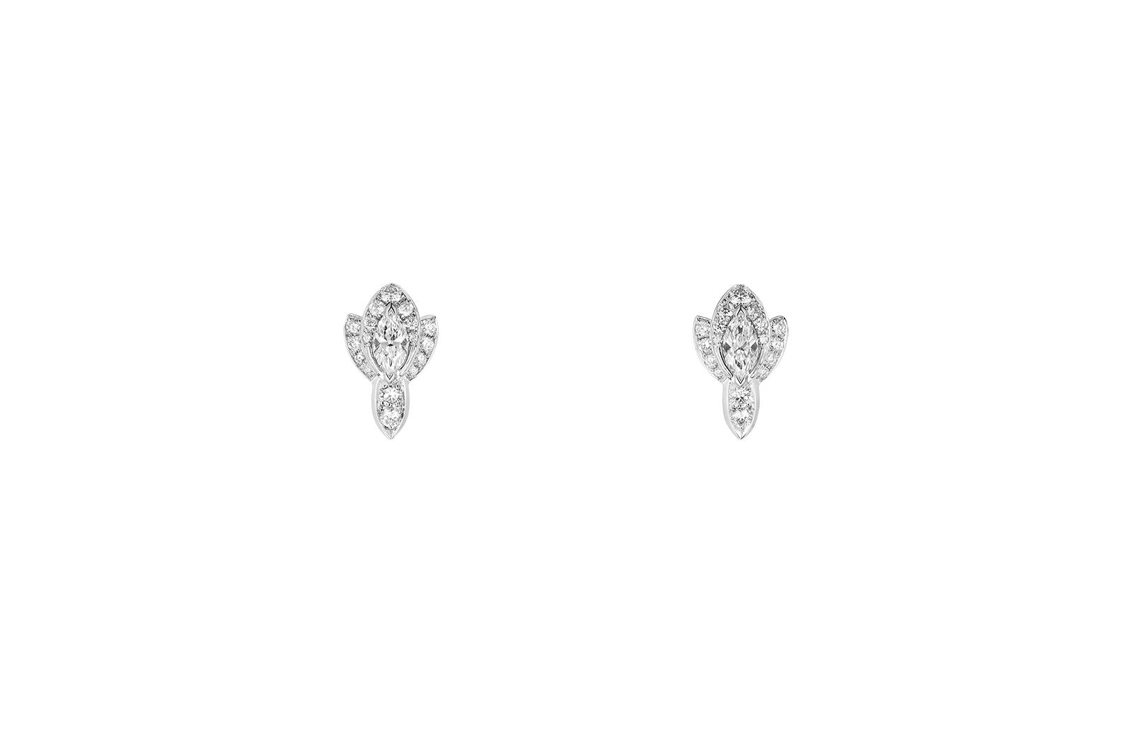  The diamond stud portion of the Boucheron New Padma Cristal pendant earrings with diamonds and rock crystal in white gold from the Histoire de Style New Maharajahs High Jewellery Collection 
