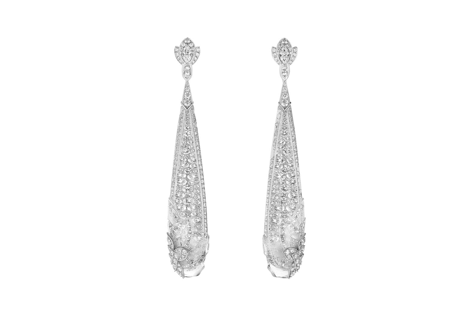  Boucheron New Padma Cristal pendant earrings with diamonds and rock crystal in white gold from the Histoire de Style New Maharajahs High Jewellery Collection 