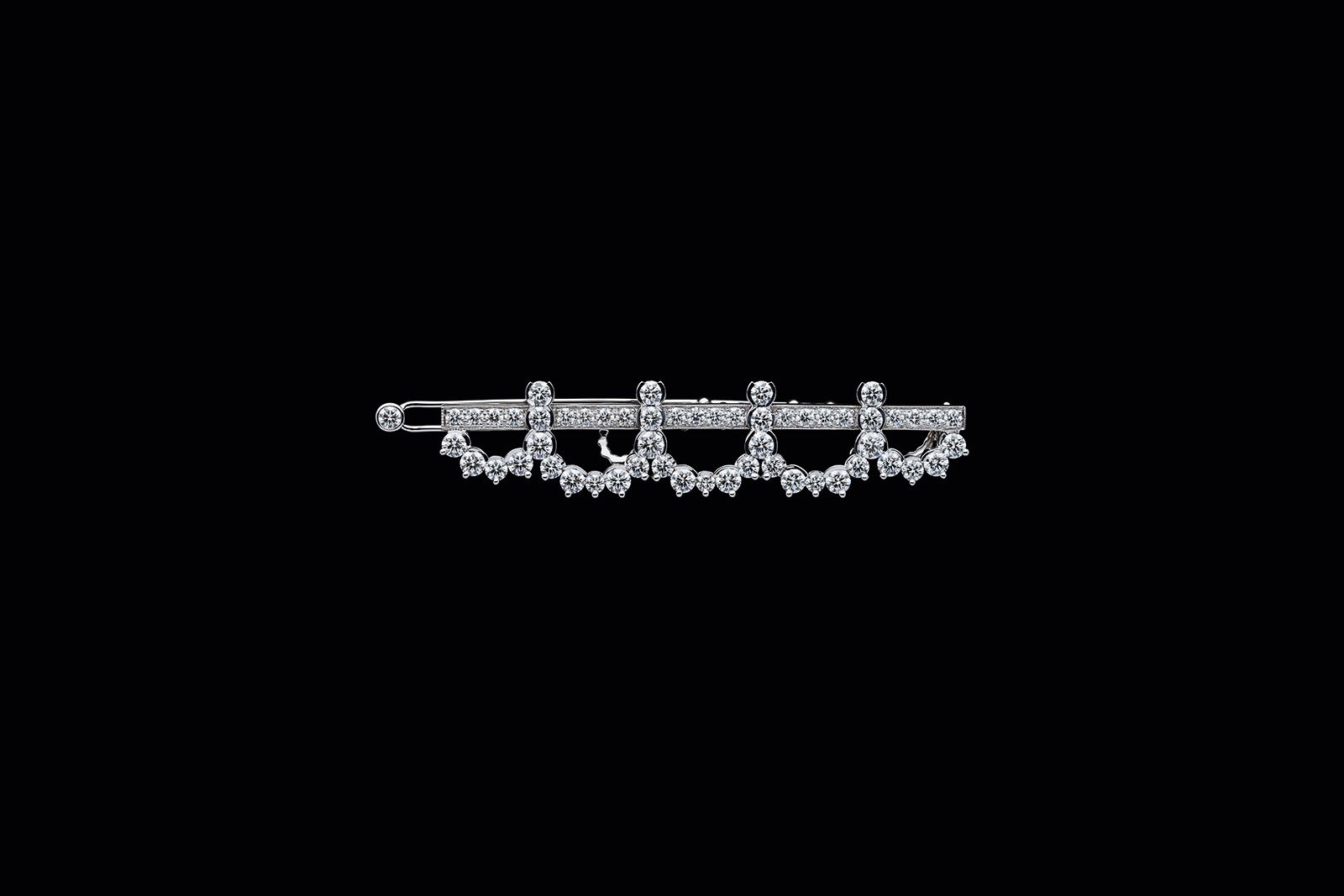  Diamond-set lapel pin from the Dior Joaillerie Galons Dior High Jewellery Collection