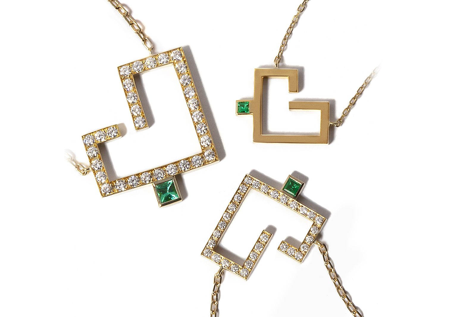 Yataghan Hubb necklaces in gold with diamonds and emeralds 