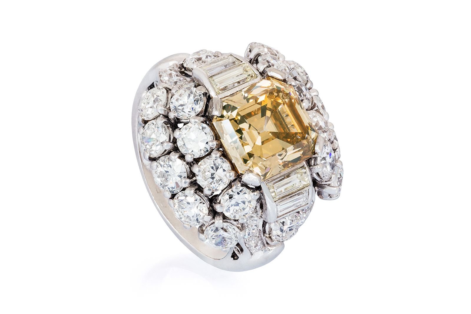 A 3.34 carat cognac diamond ring, circa 1930s, courtesy of Morelle Davidson 