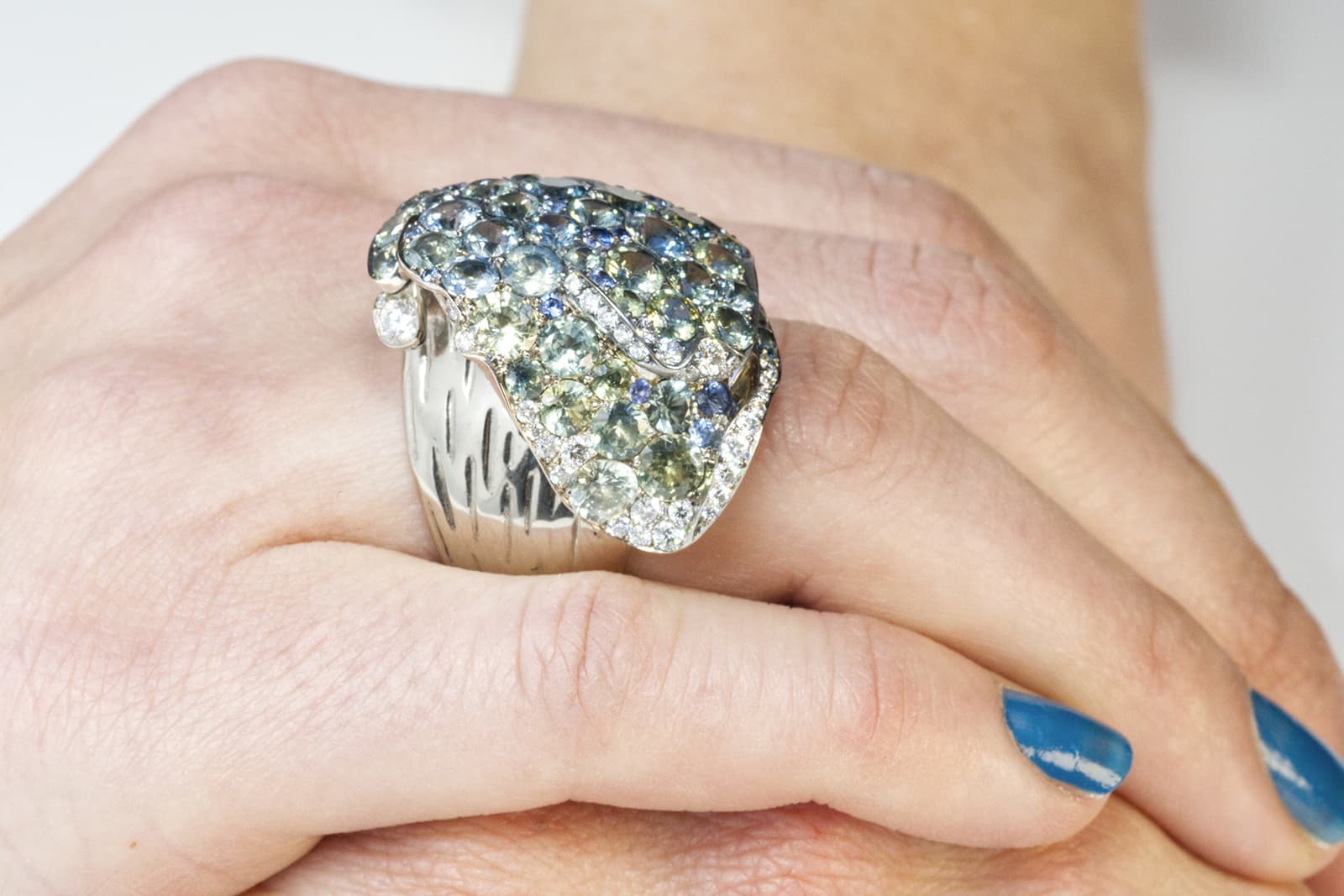  MAD Joaillerie Breaking Wave ring 