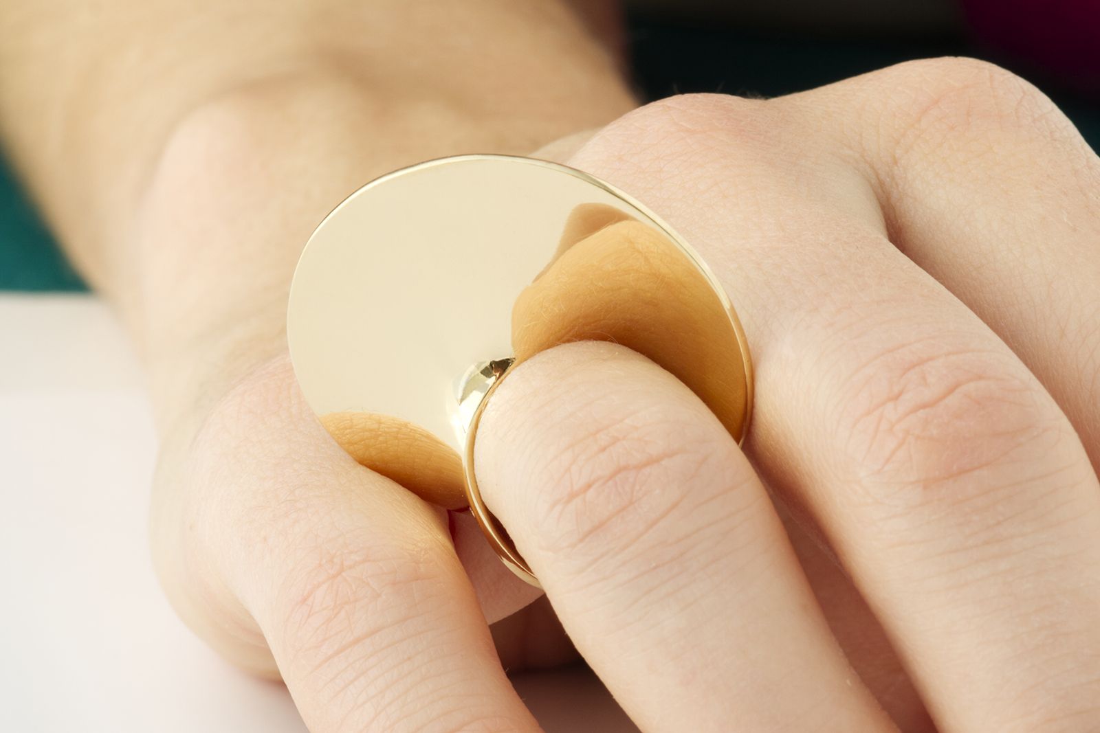  MAD Joaillerie Eternity ring in yellow gold 