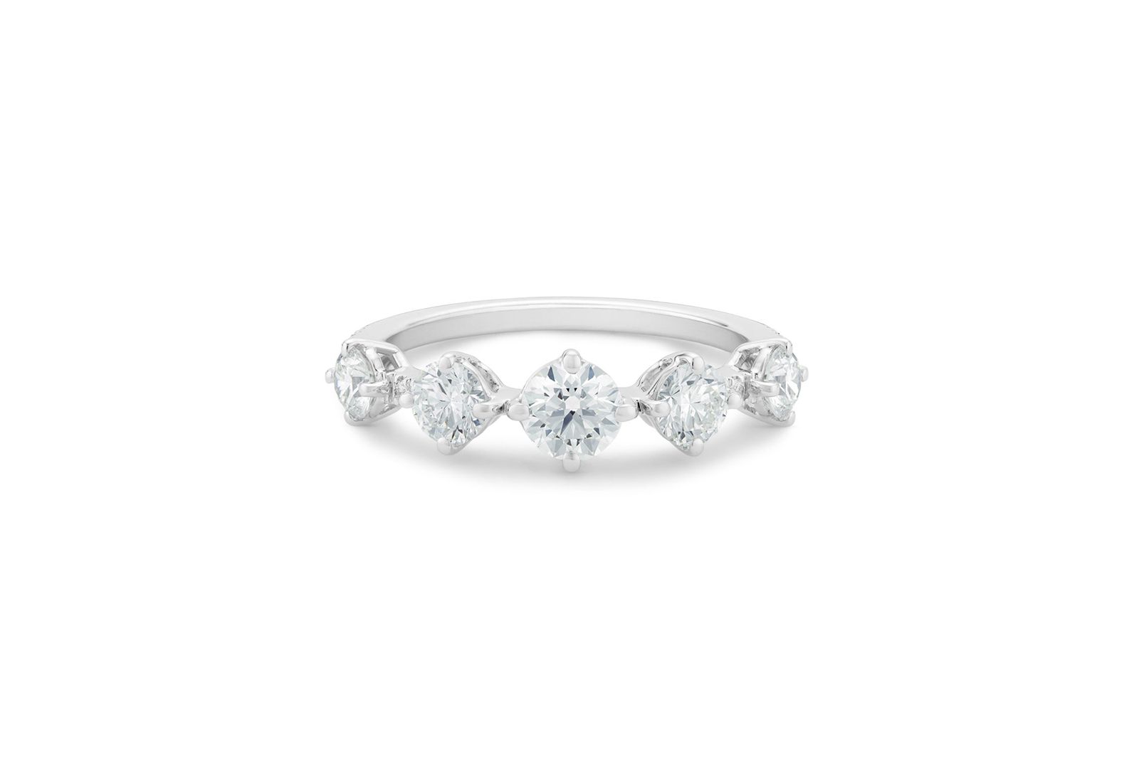  De Beers Arpeggia One Row Diamond ring in 18k white gold, worn by Ariana DeBose at the Academy Awards 2022