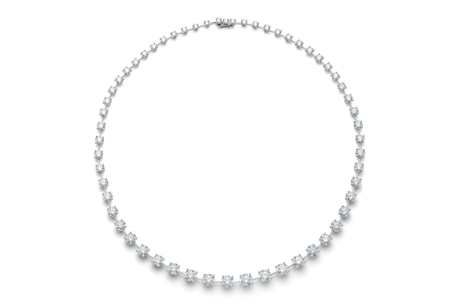  De Beers Drops of Light Diamond necklace with 20.73 carat in platinum, worn by Ariana DeBose at the Academy Awards 2022