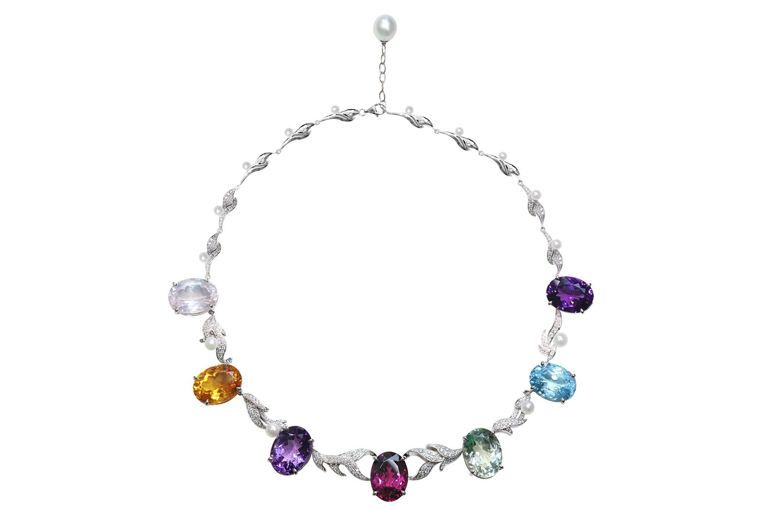 Paradise in Harmony necklace from the Portraits of Porcelain collection by Simone Jewels