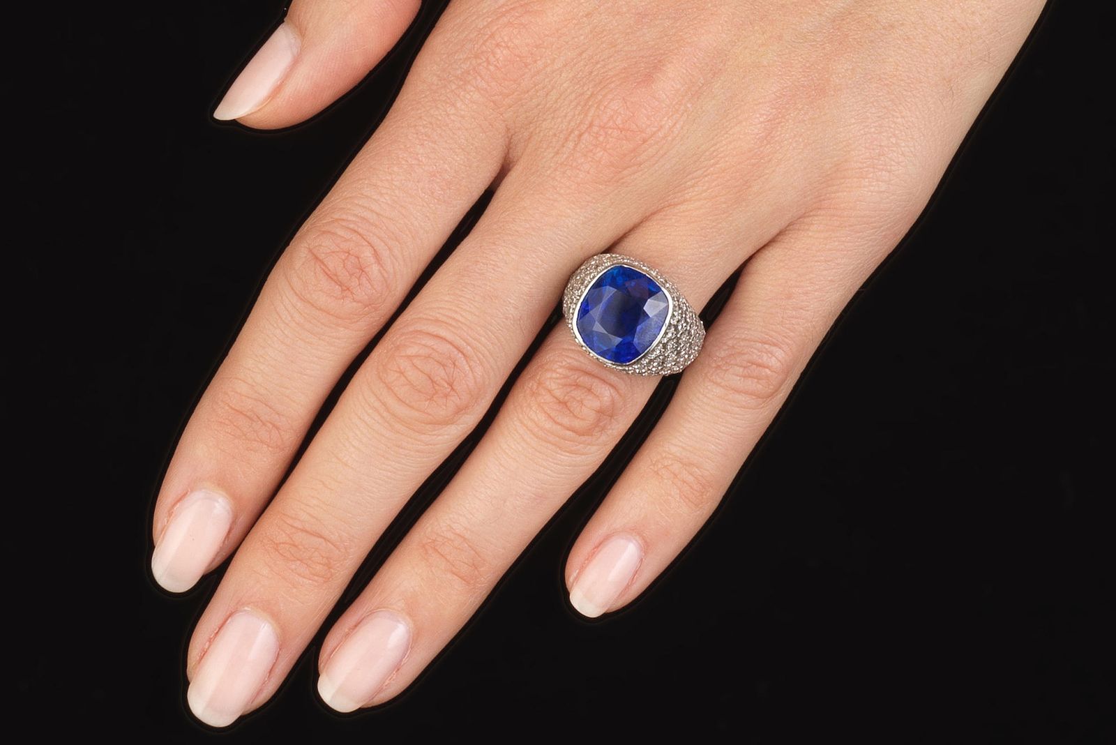  Bonhams’ London Jewels auction on April 27, 2022, contains this Hancocks Sri Lankan sapphire and diamond cocktail ring (Lot number 220, estimate £55,000 - £75,000)
