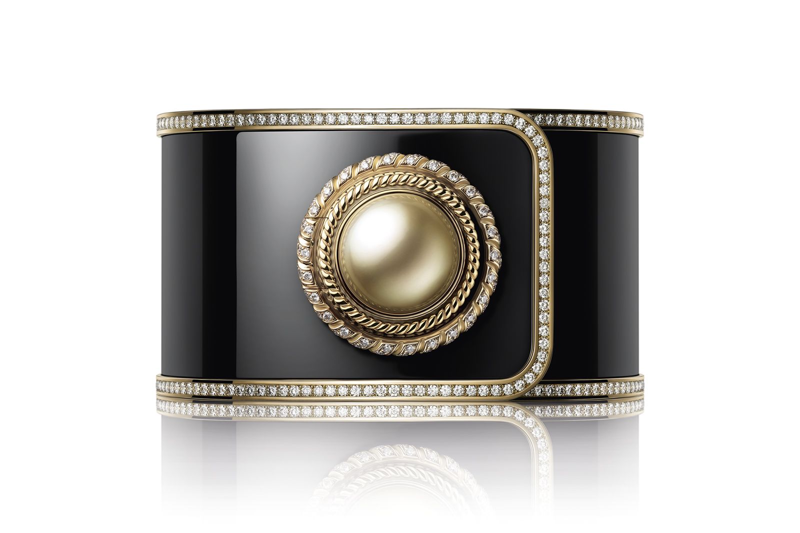  Mademoiselle Privé Bouton Golden Pearl Motif cuff