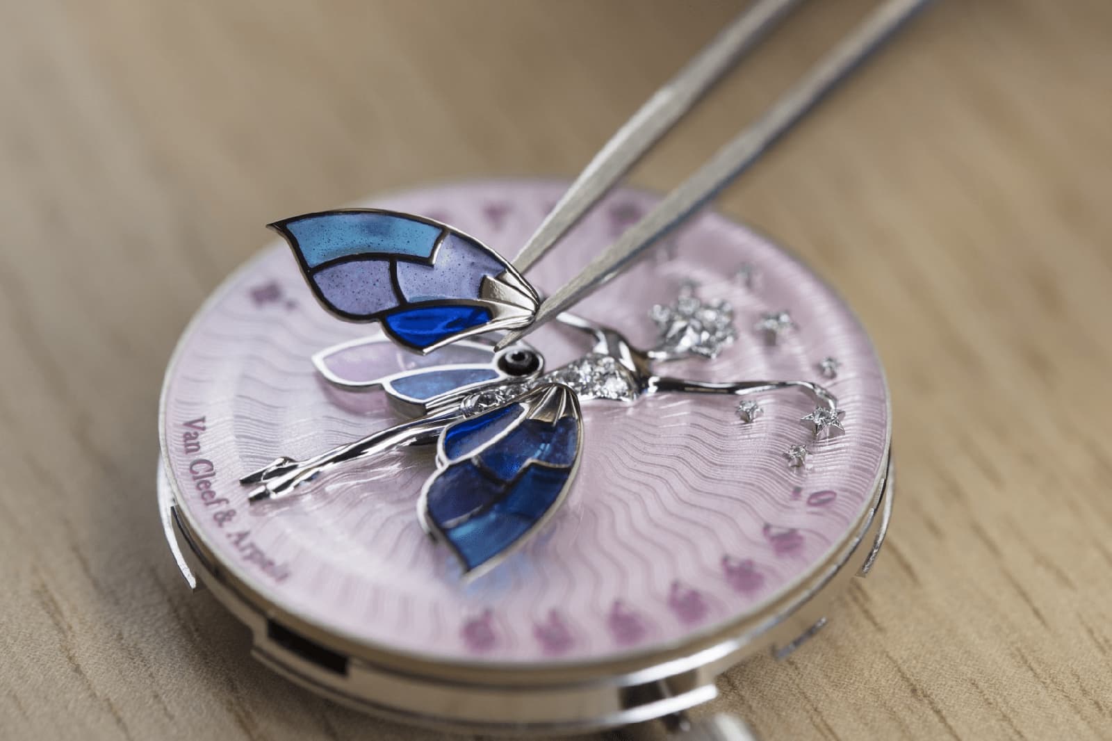  Van Cleef & Arpels - Lady Arpels Ballerine Enchantée Watch
