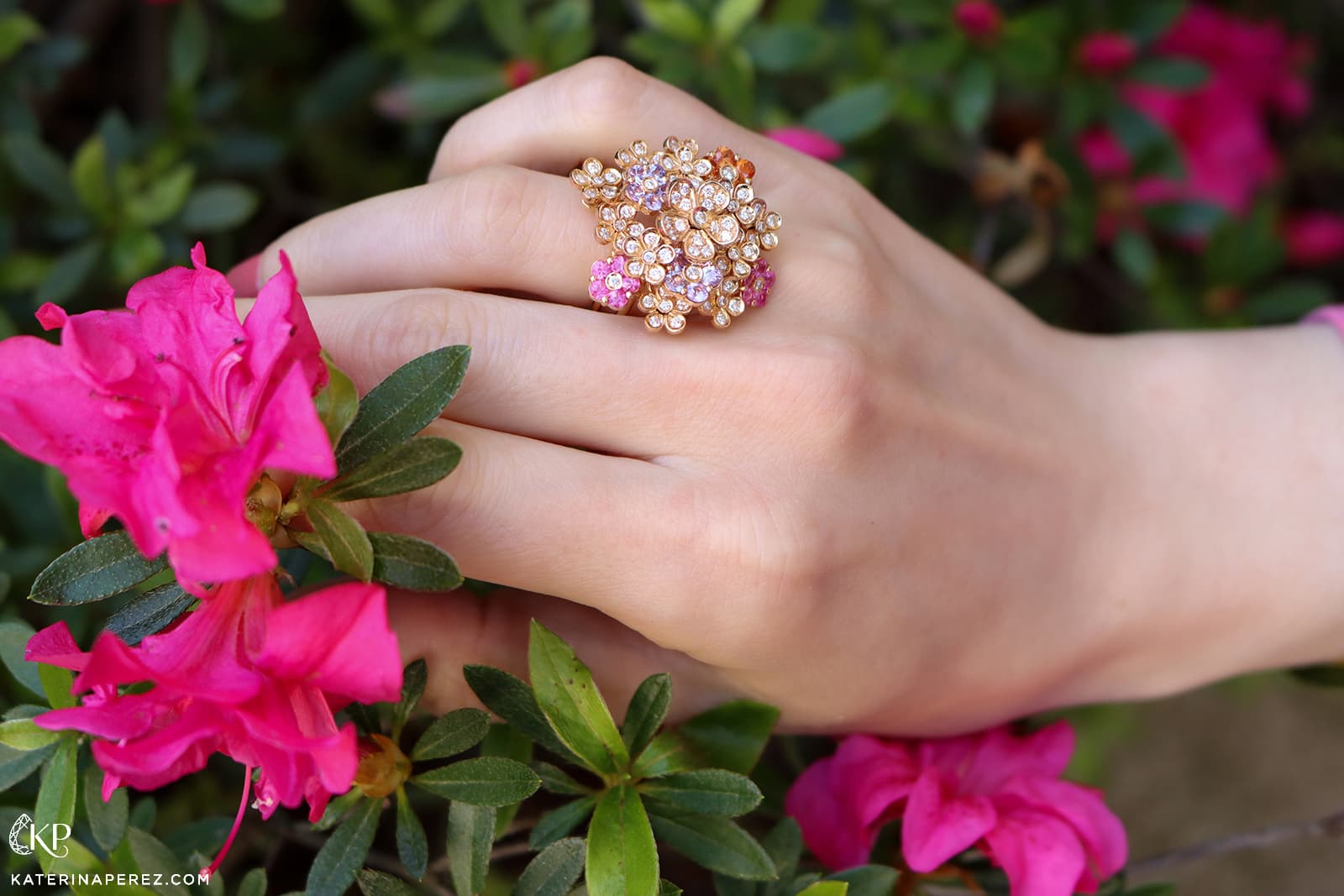  Cesare Pompanon 1936 cocktail ring inspired by a bouquet of flowers 