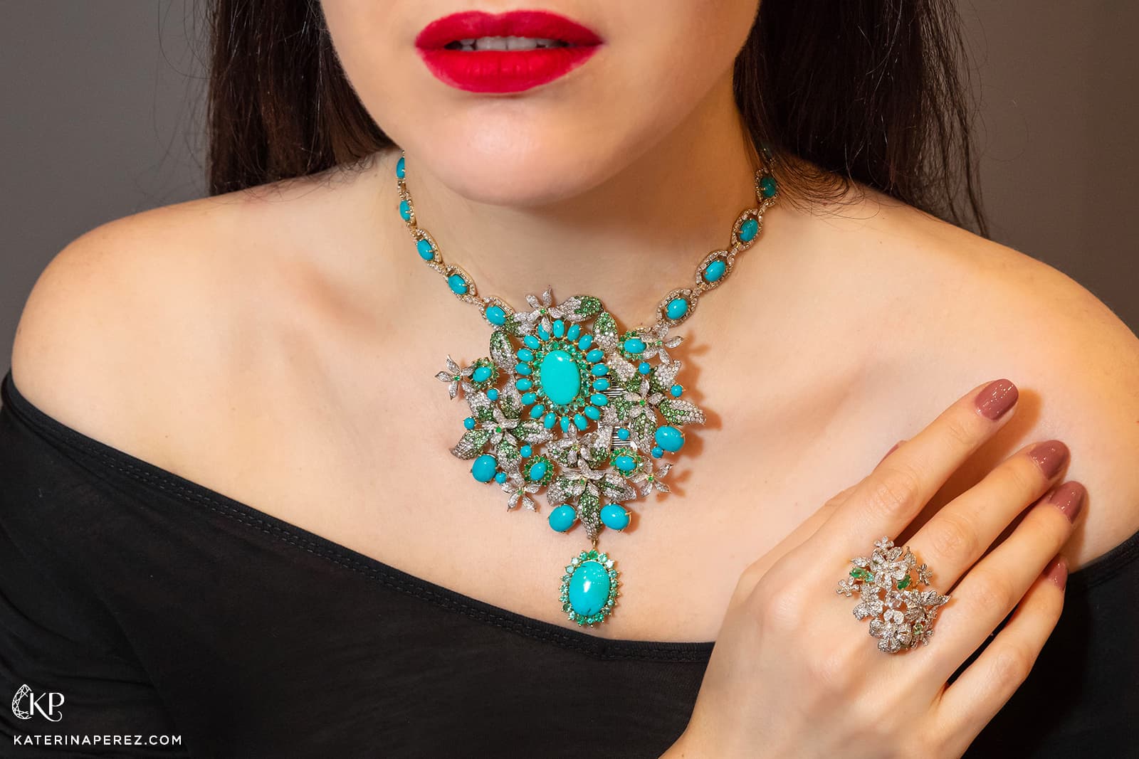  Goldesign floral necklace with turquoise cabochons, diamonds and tsavorite garnets