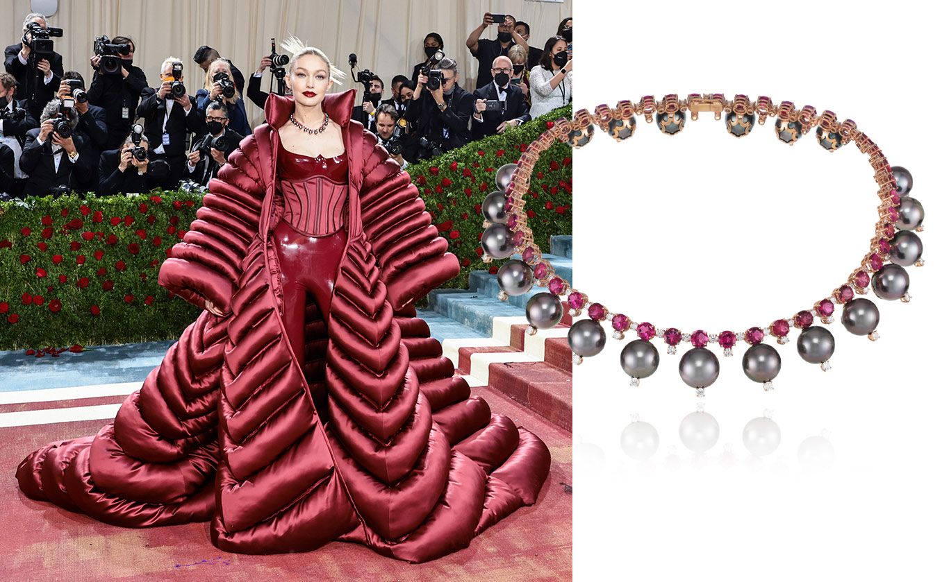  Gigi Hadid in a necklace by Chopard at the Met Gala 2022