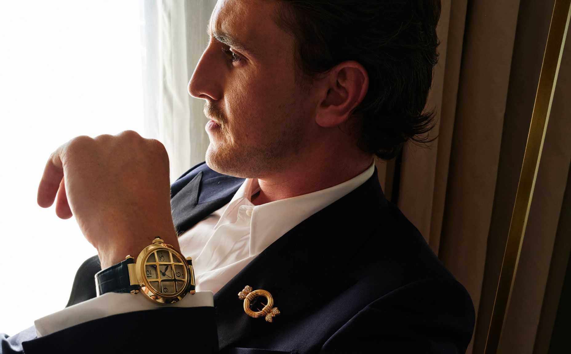  Paul Mescal wears a Pasha de Cartier Grille watch alongside a vintage Cartier brooch at the Cannes Film Festival 2022