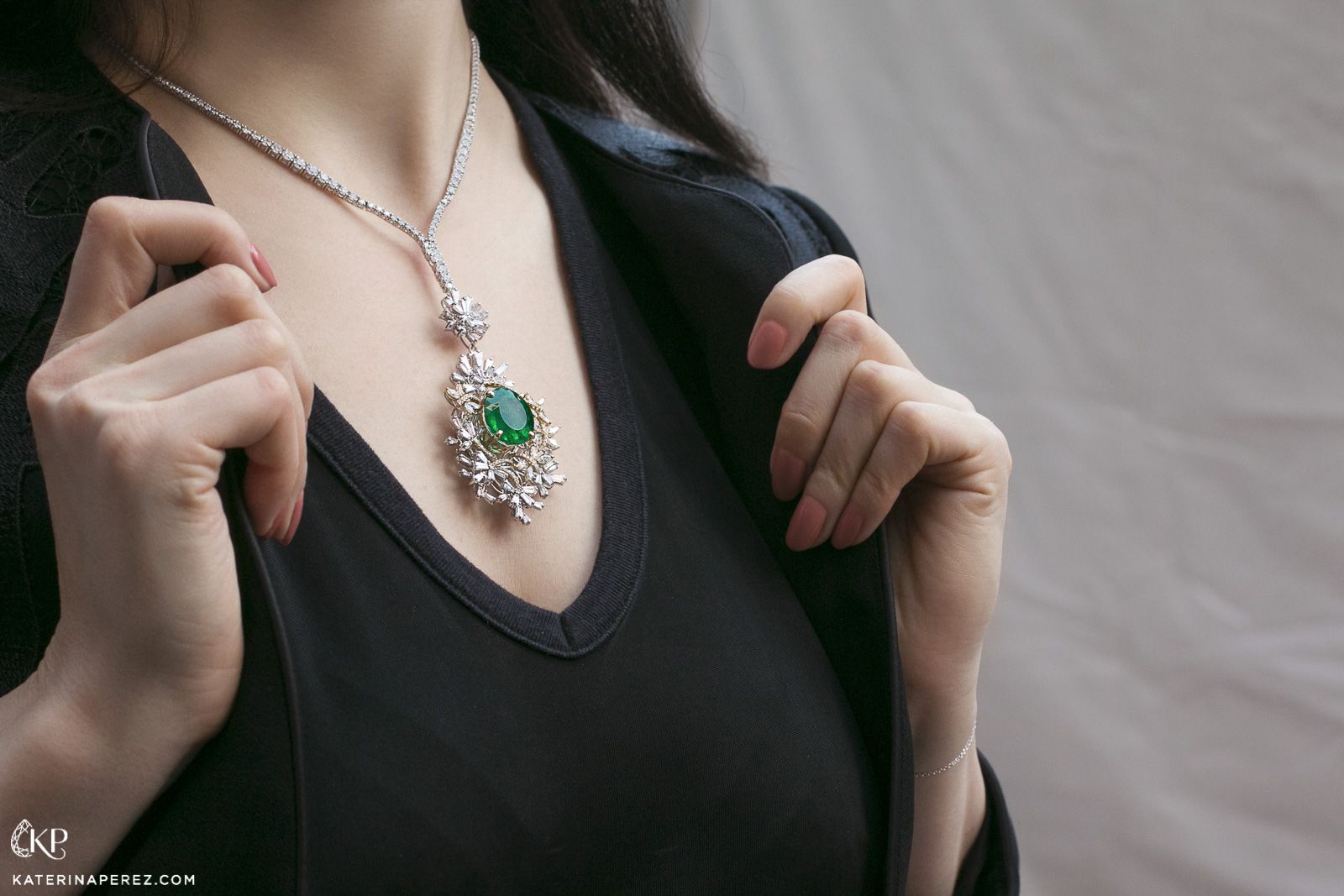 Caratell pendant necklace with a 13 carat Ethiopian emerald and diamonds in 18k white and yellow gold