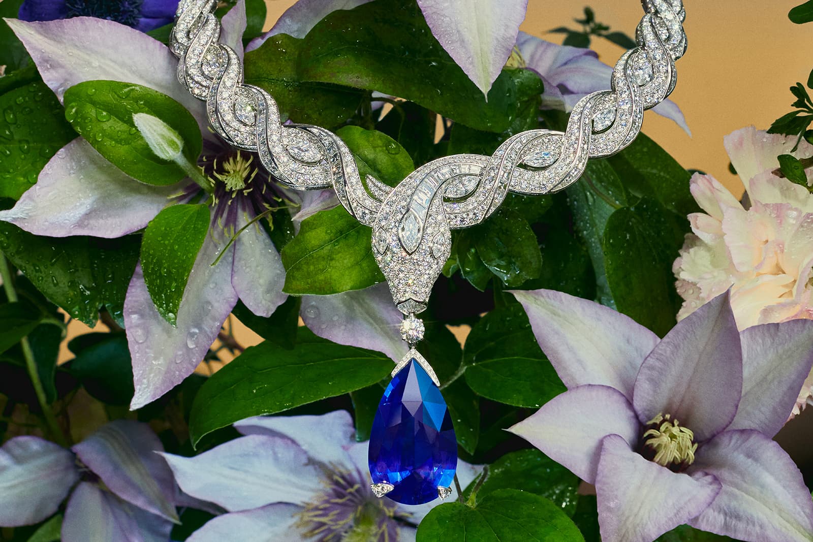 Bulgari Serpenti Ocean Treasure necklace with a 61.30 carat pear-shaped sapphire from the Eden The Garden of Wonders High Jewellery collection