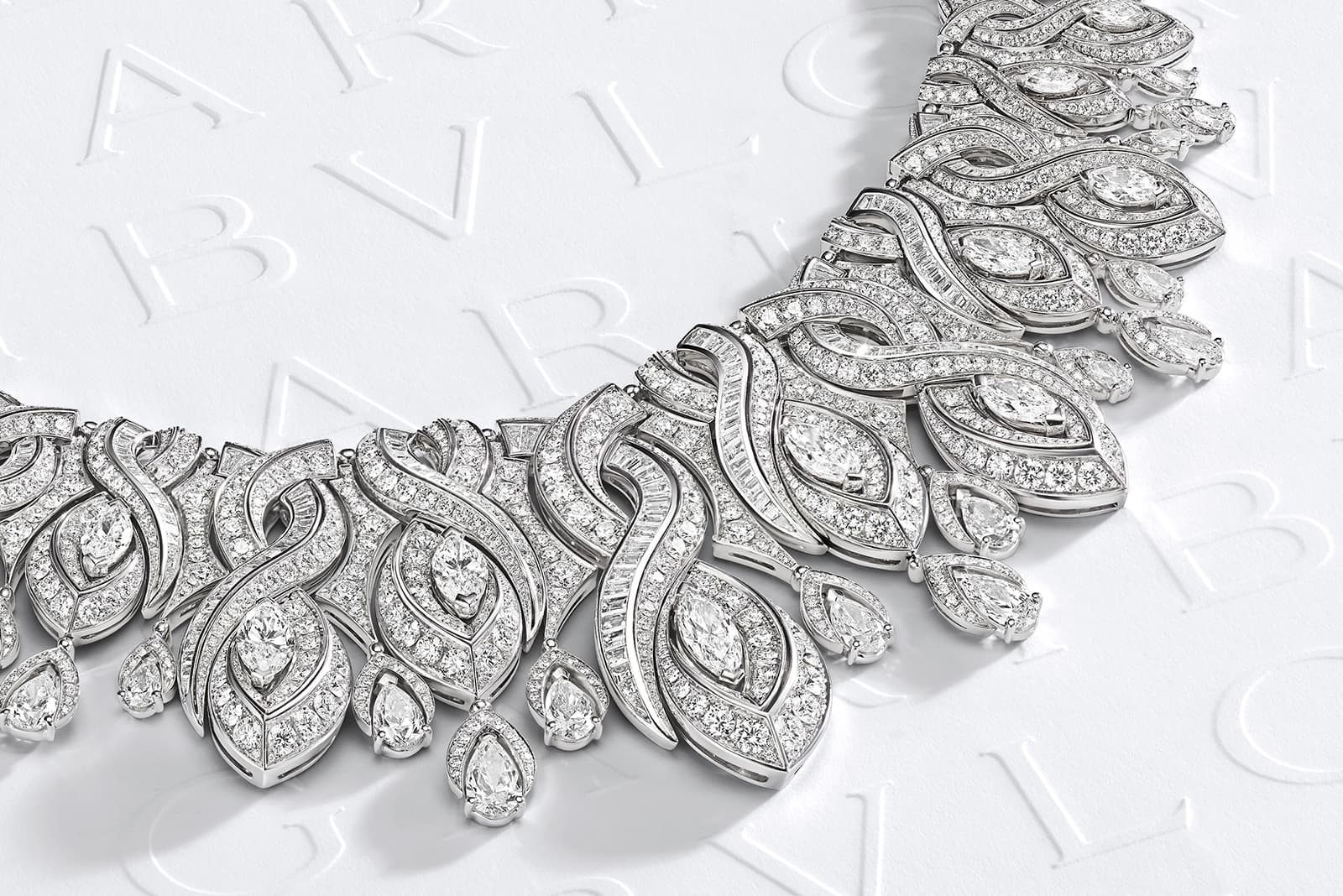  Bulgari diamond necklace from the Eden The Garden of Wonders High Jewellery collection