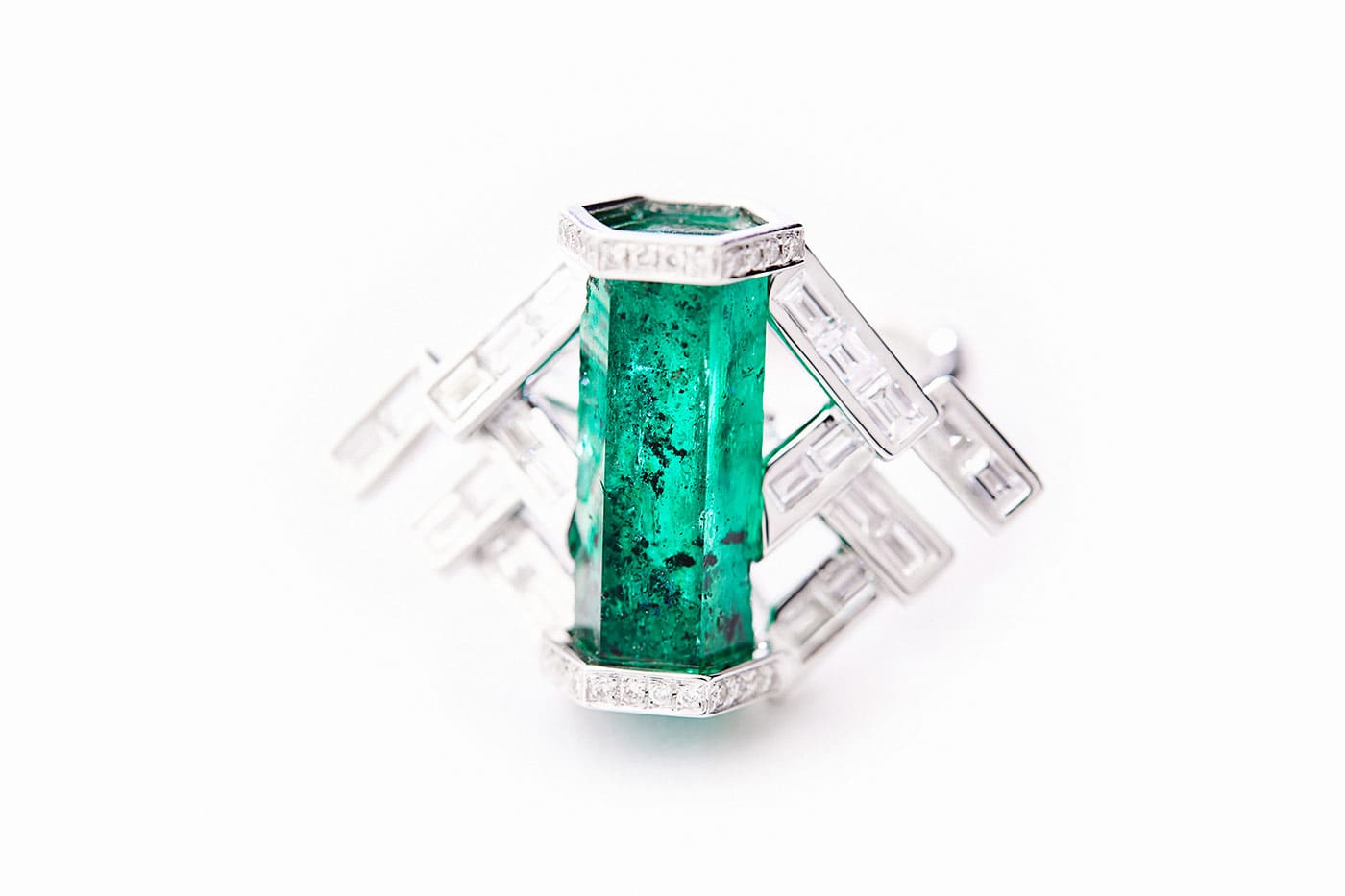  Qiu Fine Jewelry ring with a rough emerald crystal in a geometric diamond setting