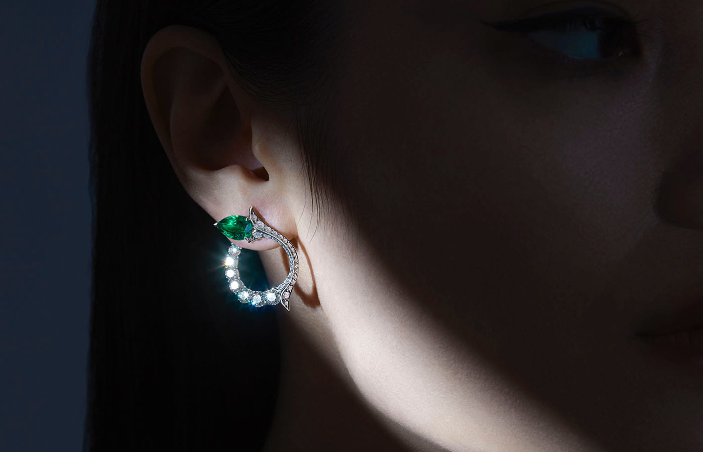  Stephen Webster Thorn Embrace diamond and Muzo emerald earring