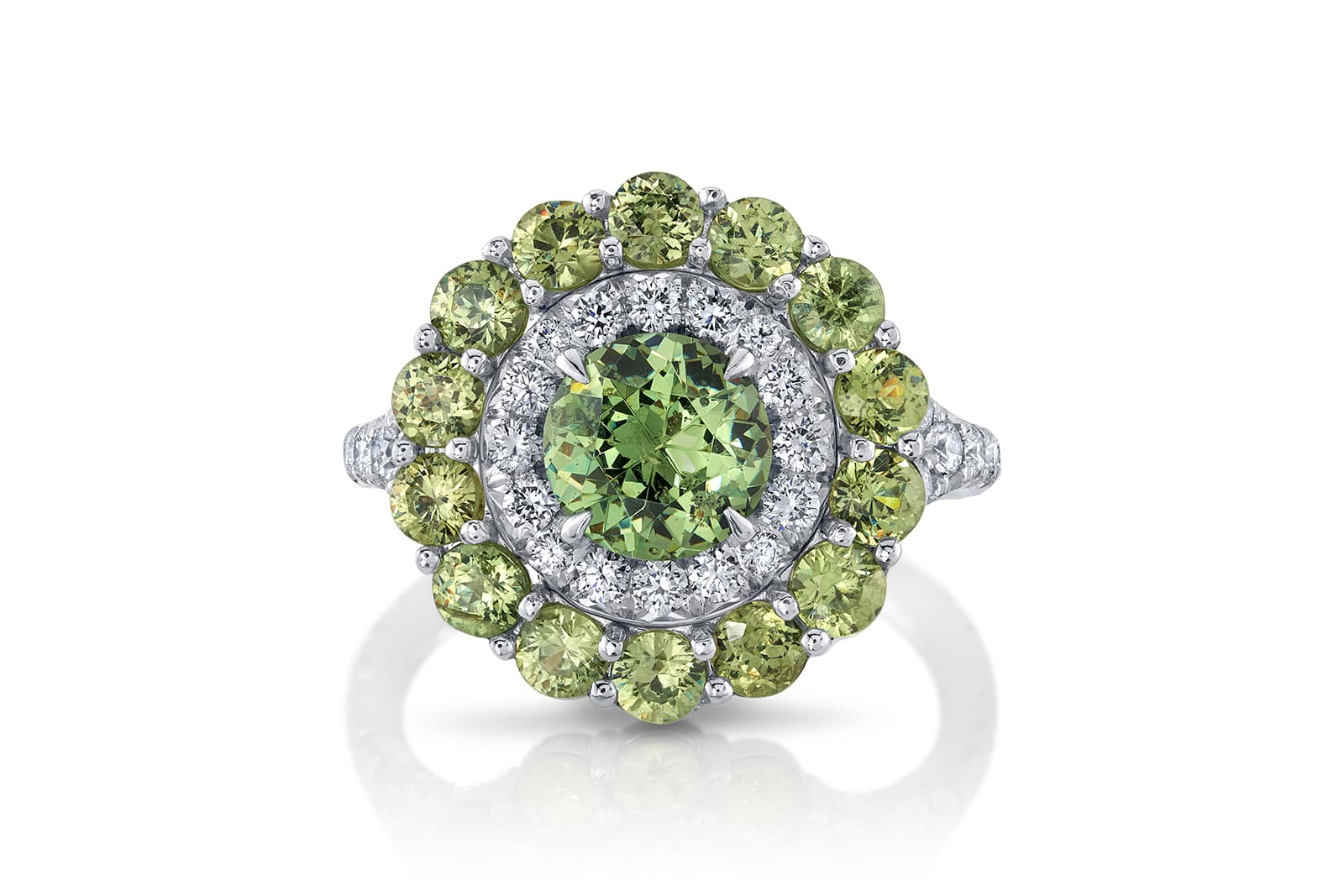  Omi Privé demantoid garnet, diamond and platinum ring