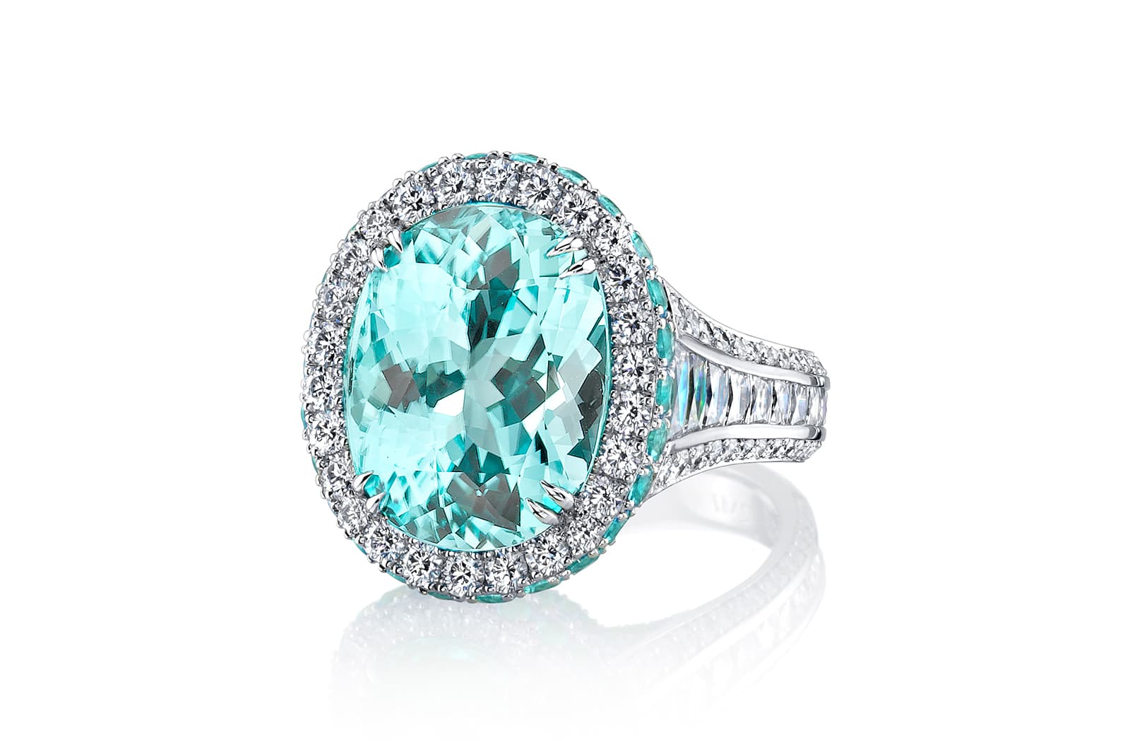  Omi Privé Paraíba-Type tourmaline, Paraíba tourmaline and diamond platinum ring