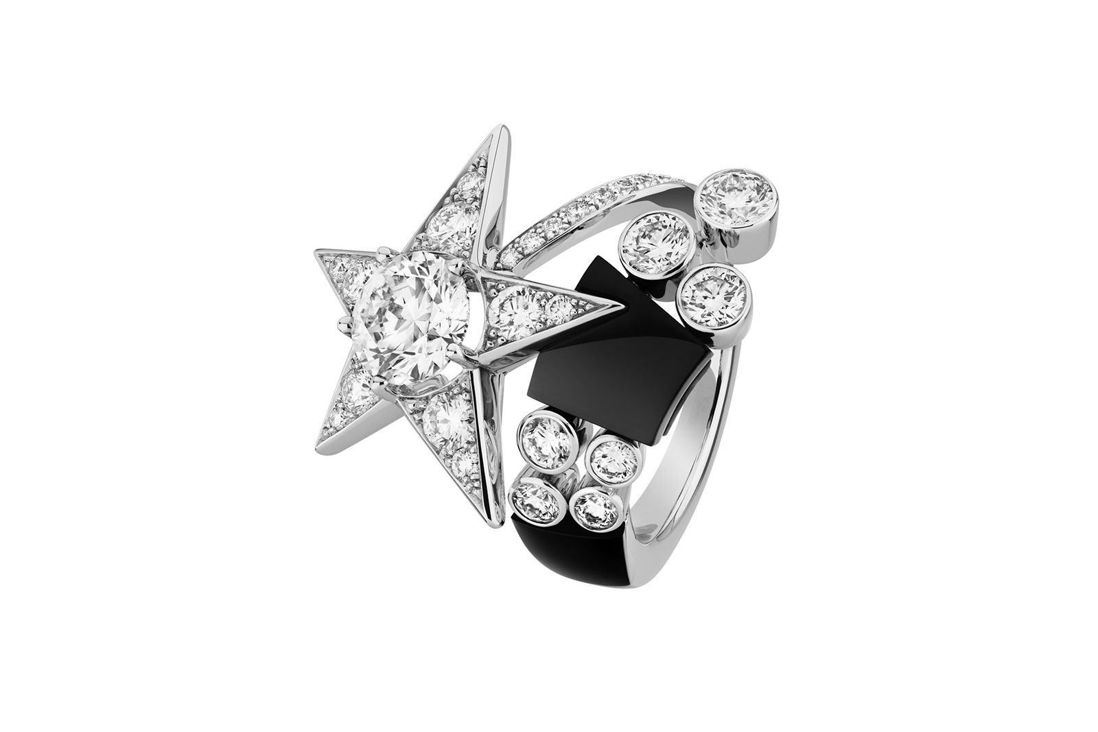  Chanel High Jewellery Comete Harmonie ring in white gold, diamond and onyx