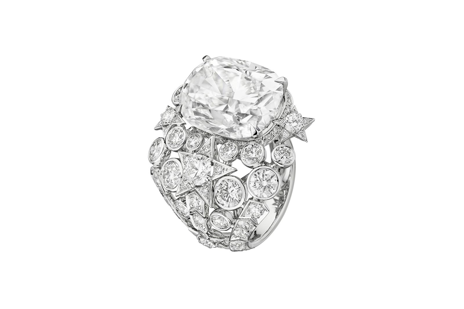  Chanel High Jewellery La Comete Constellation ring in diamond