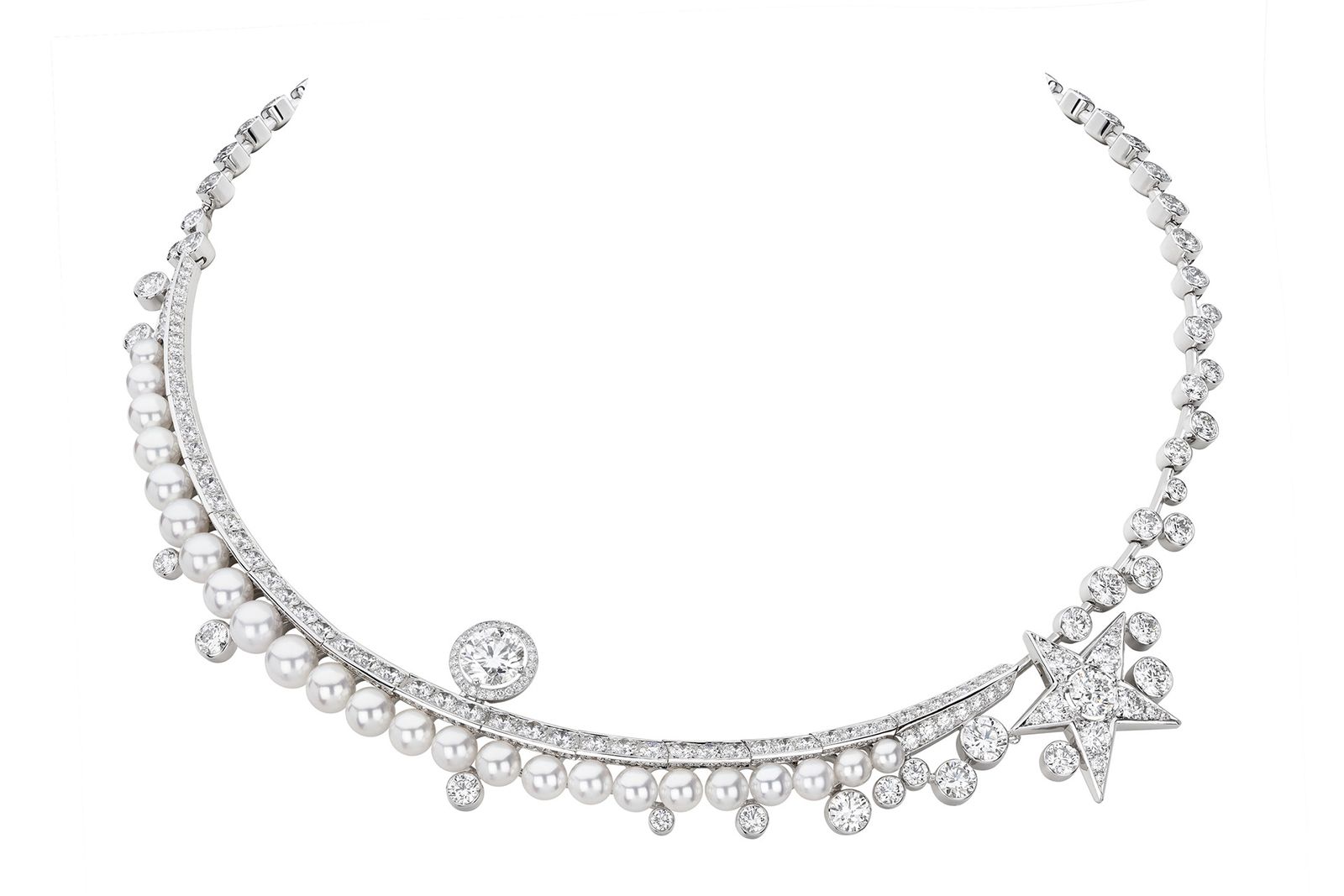  Chanel High Jewellery La Lune Eternelle diamond necklace