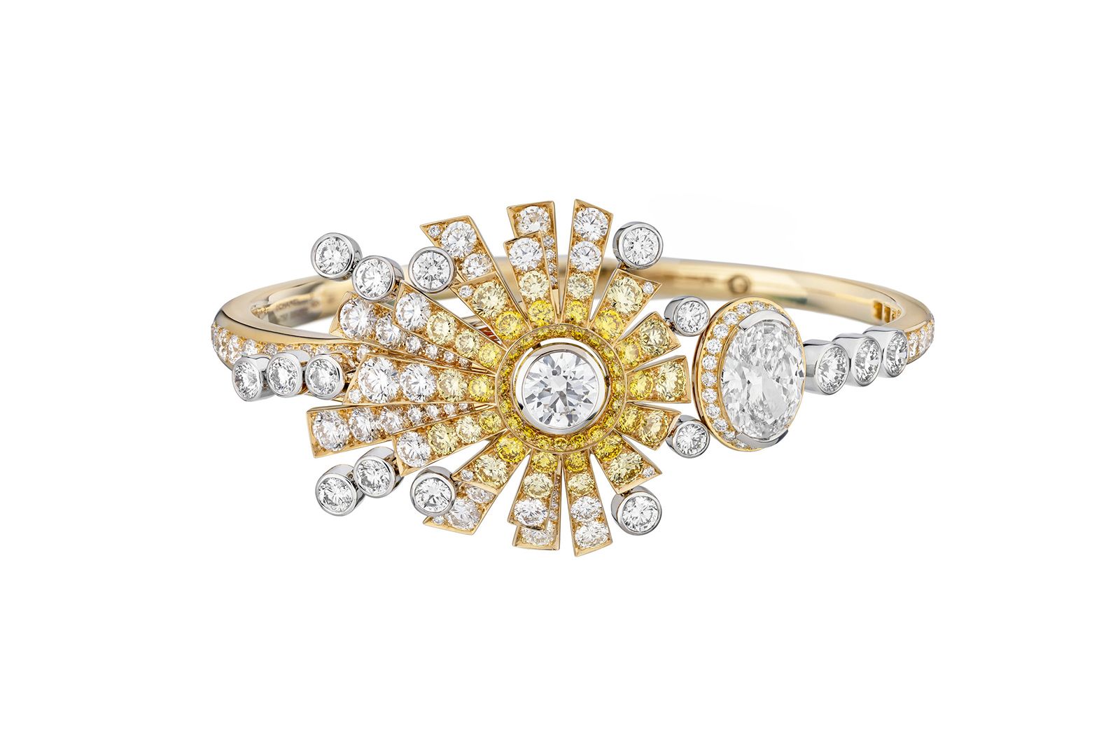  Chanel High Jewellery Soleil Dore bracelet in white gold, yellow gold and diamond 