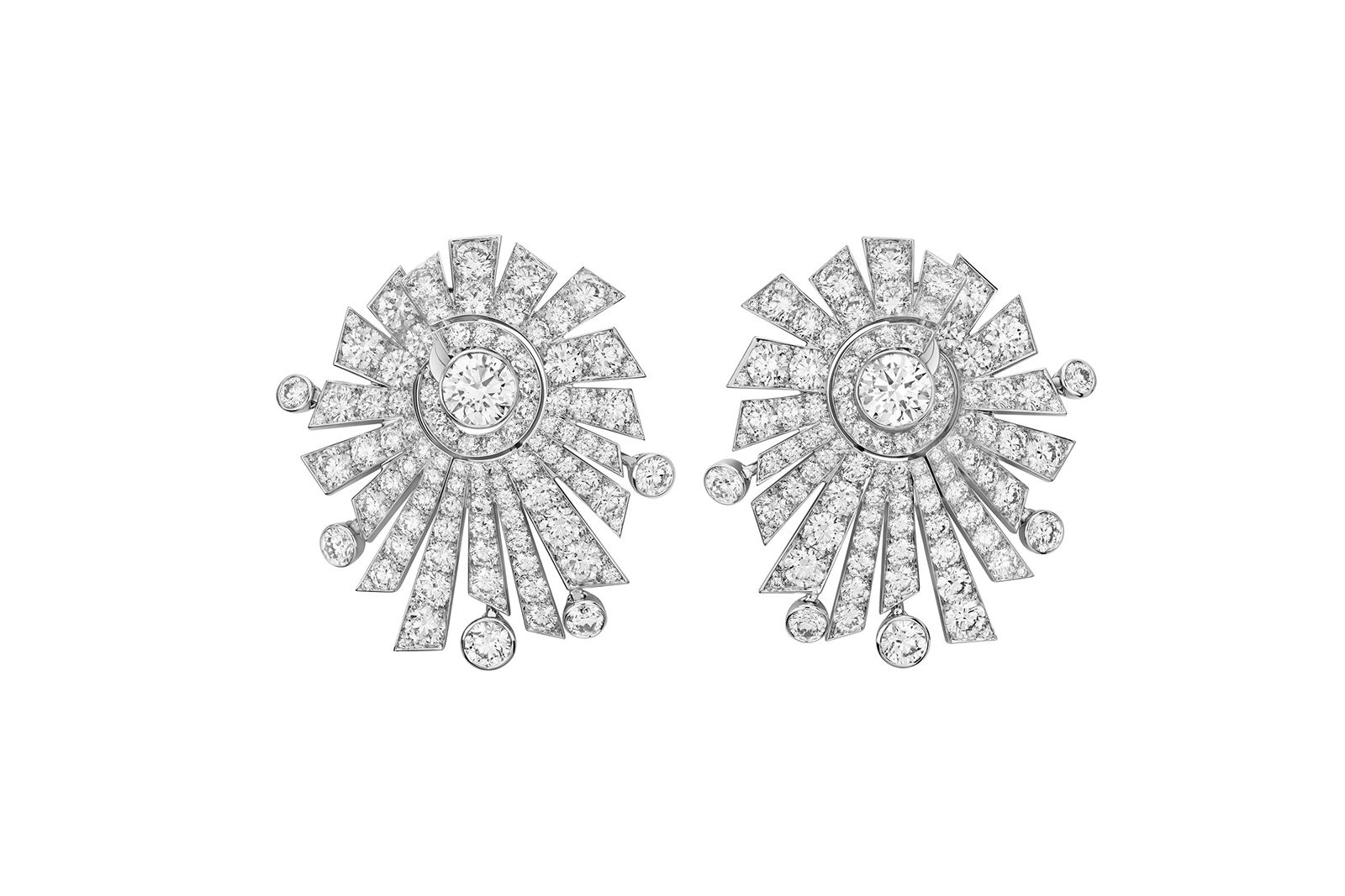  Chanel High Jewellery Soleil Mademoiselle earrings in white gold and diamond