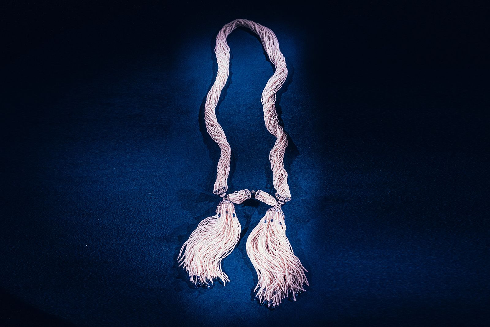  Chaumet beaded pearl and sapphire sautoir