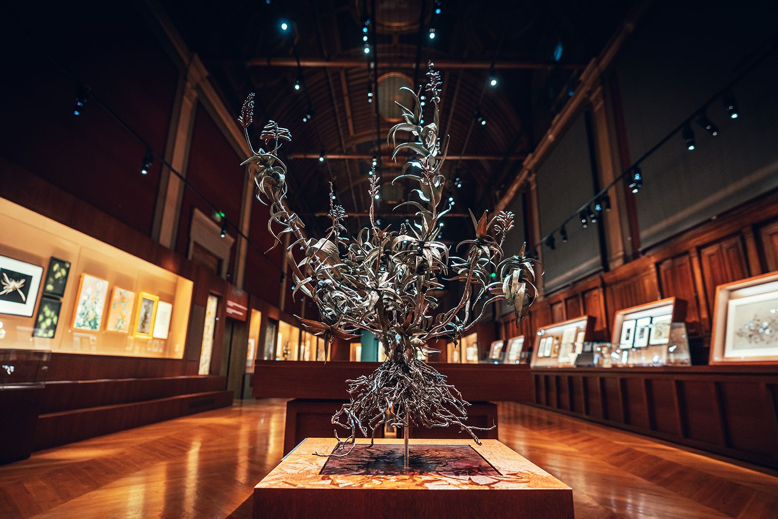  VEGETAL by Chaumet instillation vue of the human impact on nature