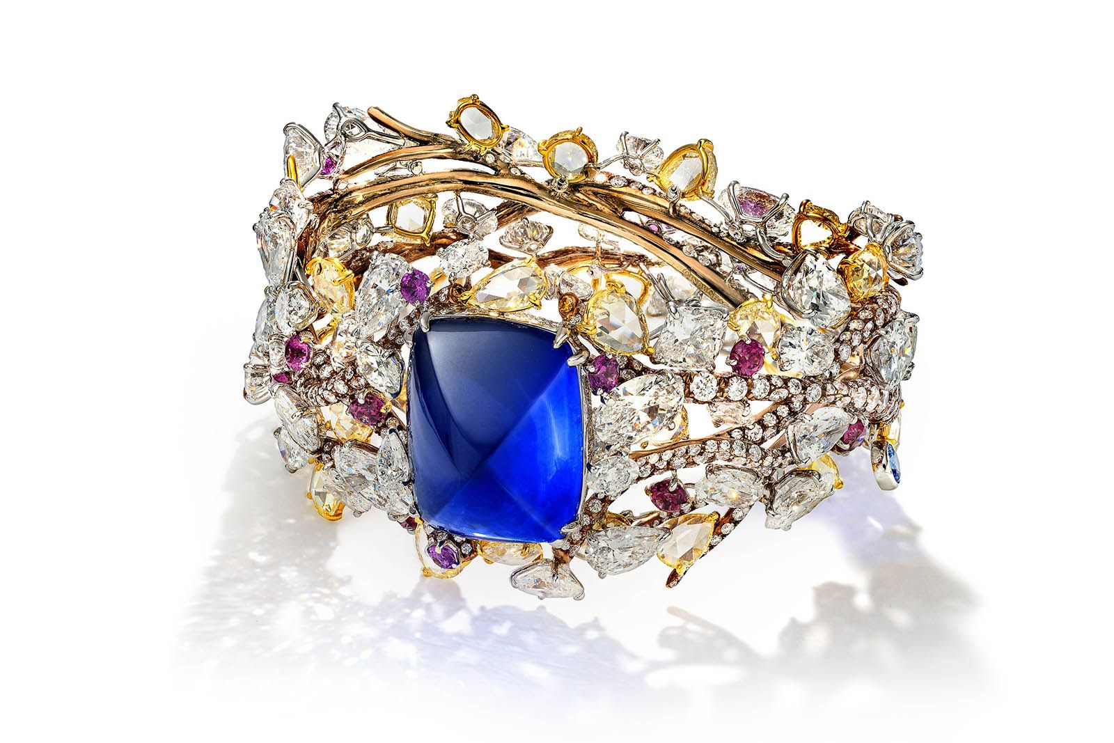 Cindy Chao Morning Seine (Masterpiece VI) bangle from the Black Label Masterpieces High Jewellery series with a 50.53 carat sugarloaf blue sapphire