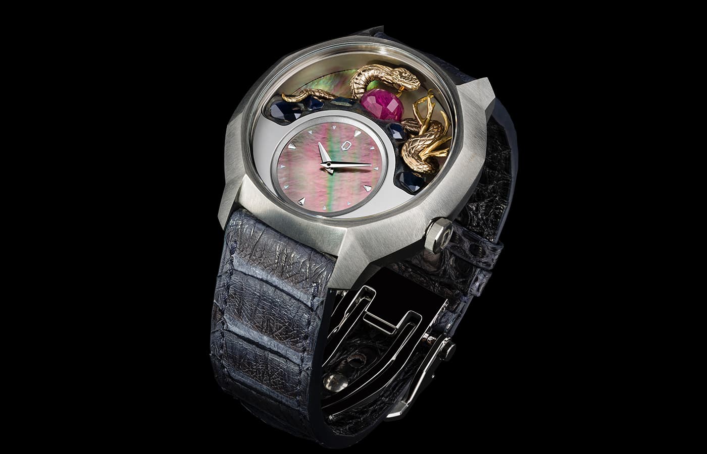  Qannati Colloseum watch 