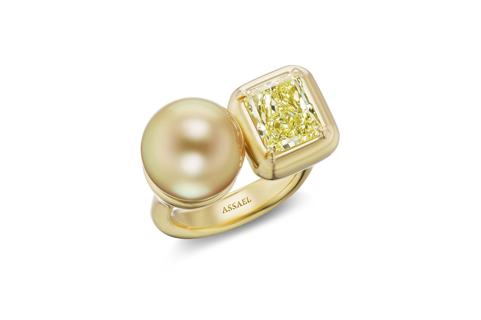 Assael pearl and diamond Toi & Moi ring