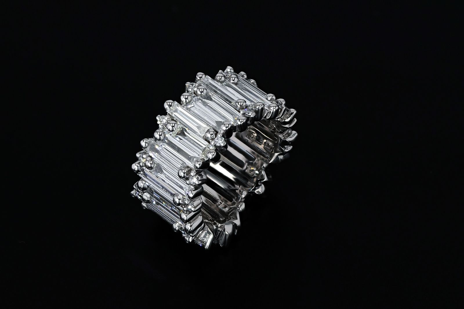 Suzanne Kalan platinum and diamond ring