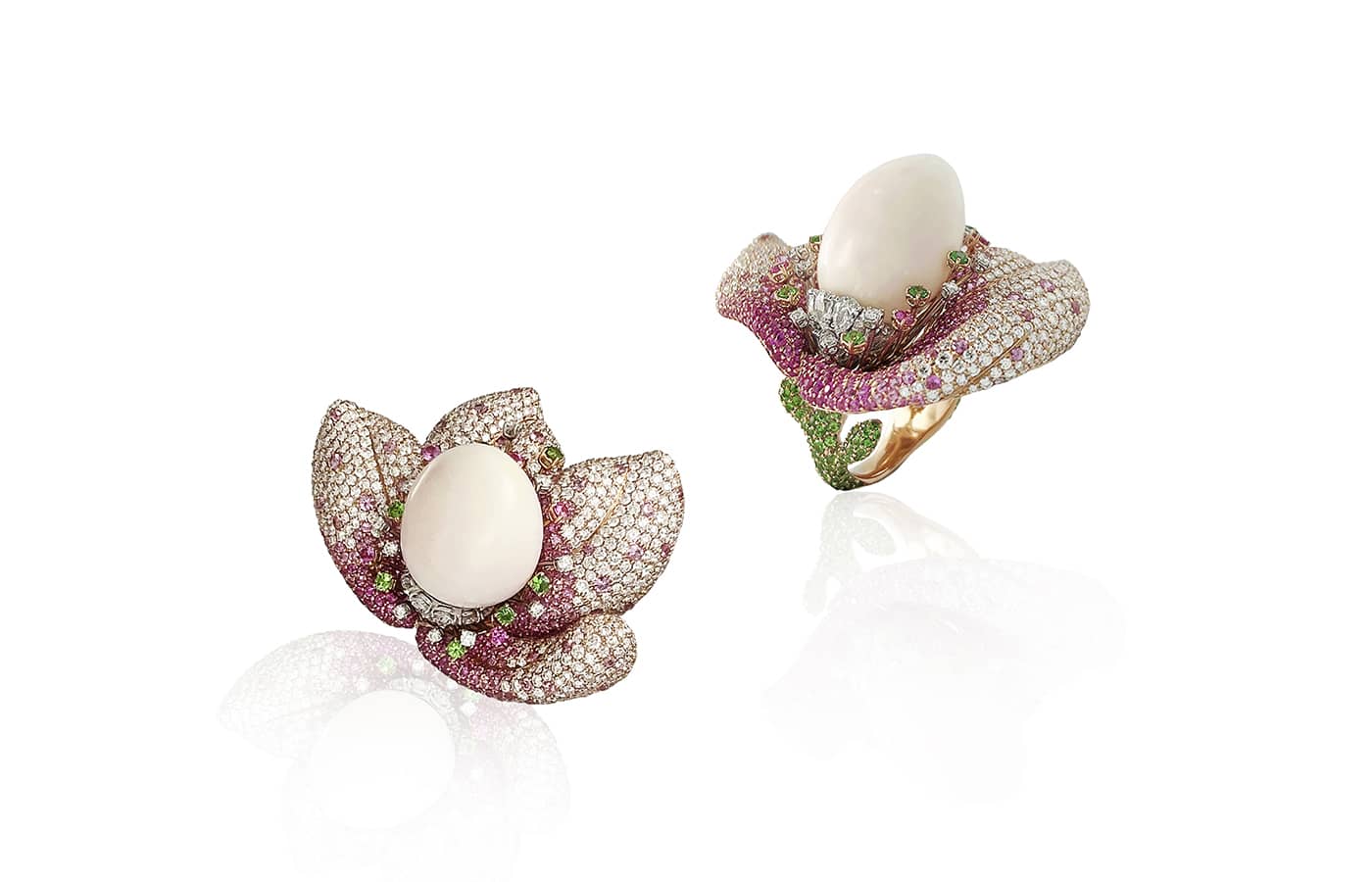  Margot McKinney high jewellery ring